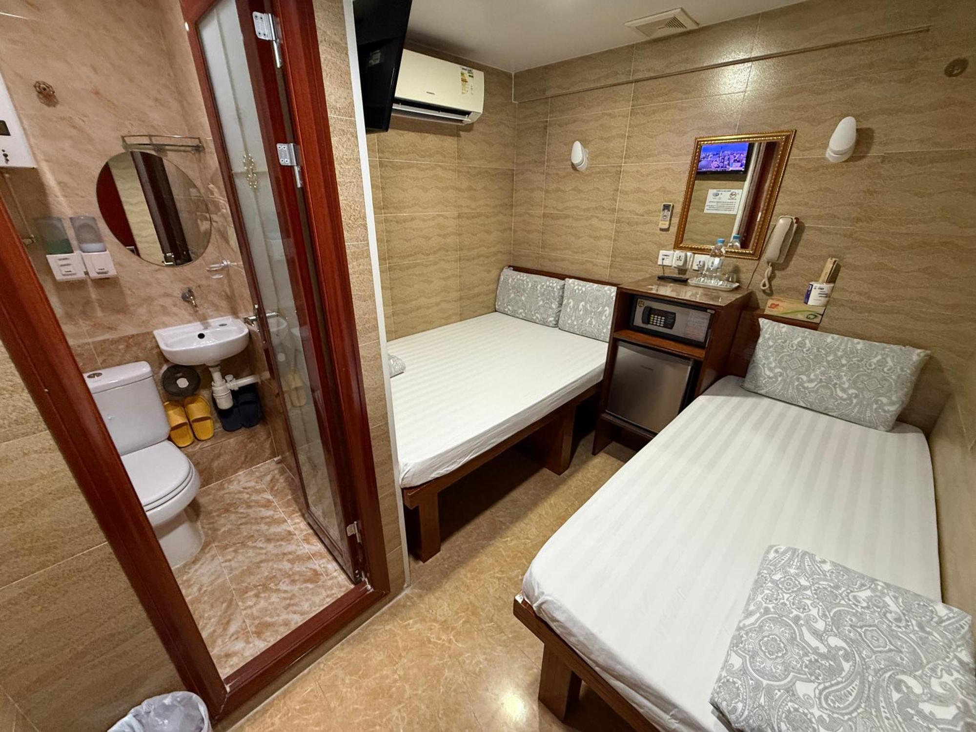 Triple Room