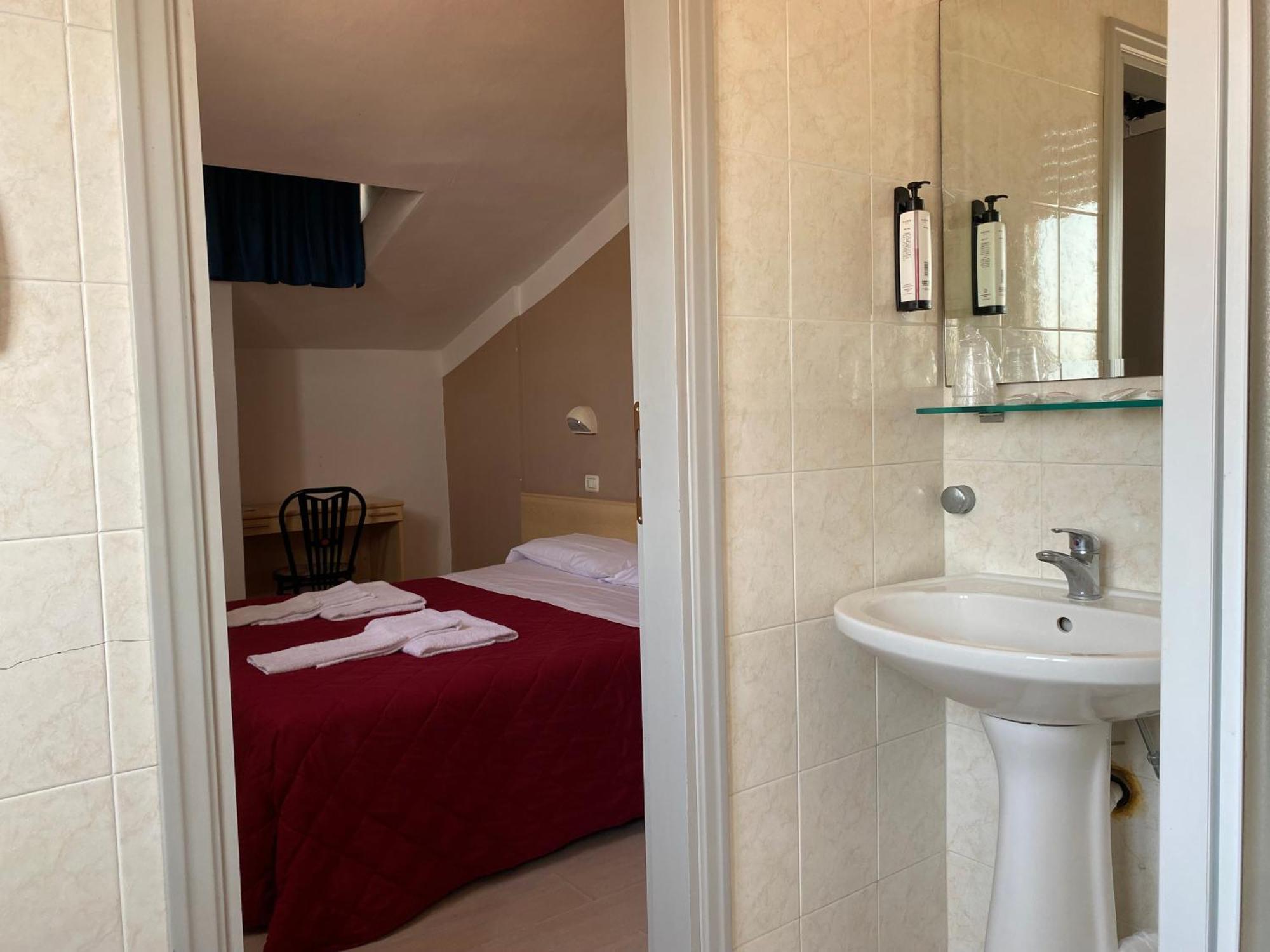 Small Double Room