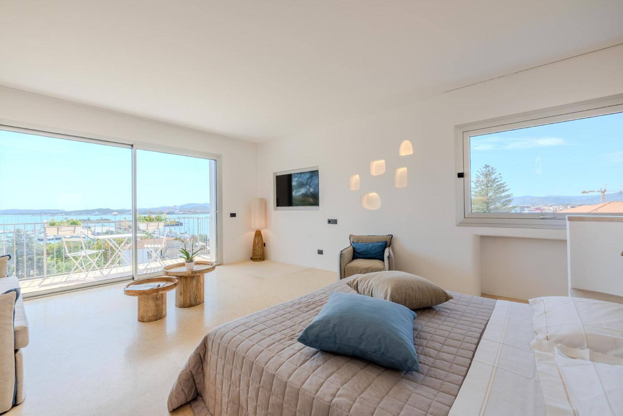 Suite with Sea View