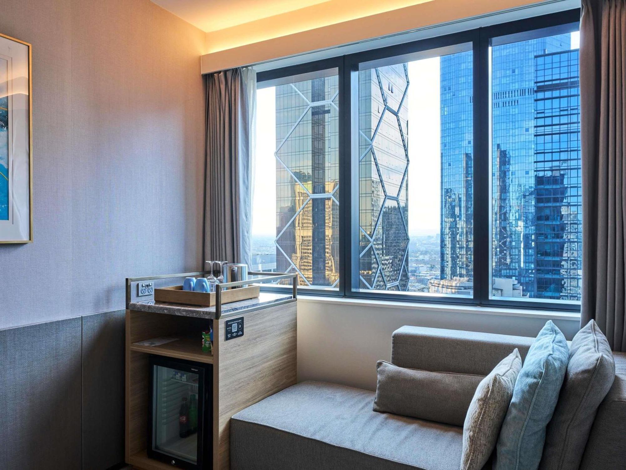 Superior King Room
