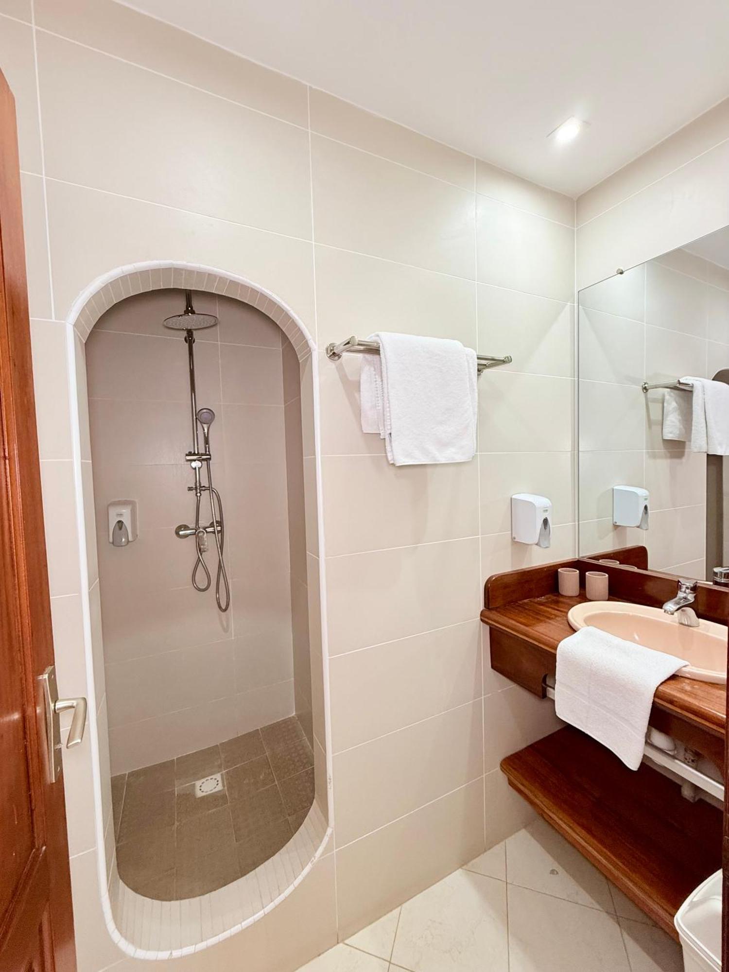 Double Room with Pool View
