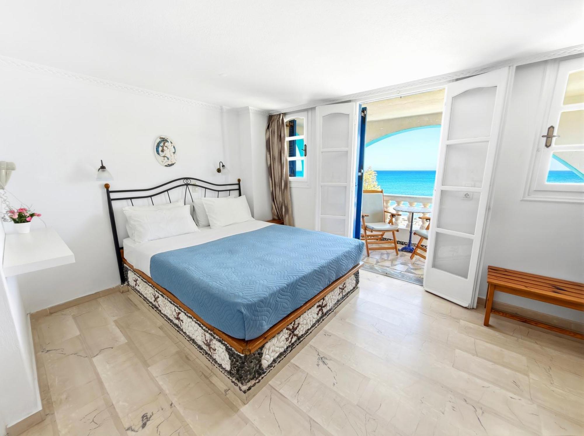 Suite with Sea View