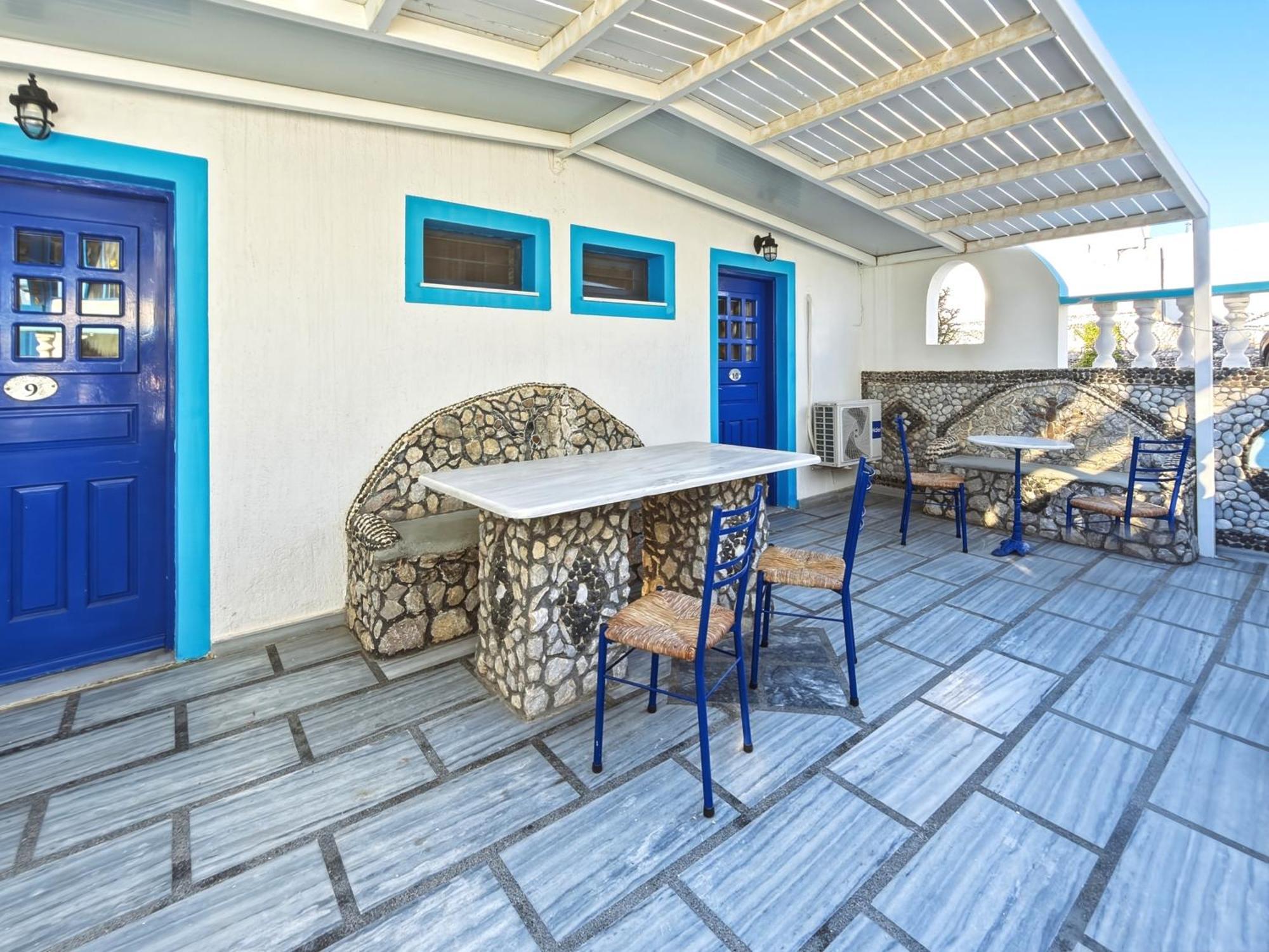 Studio with Terrace