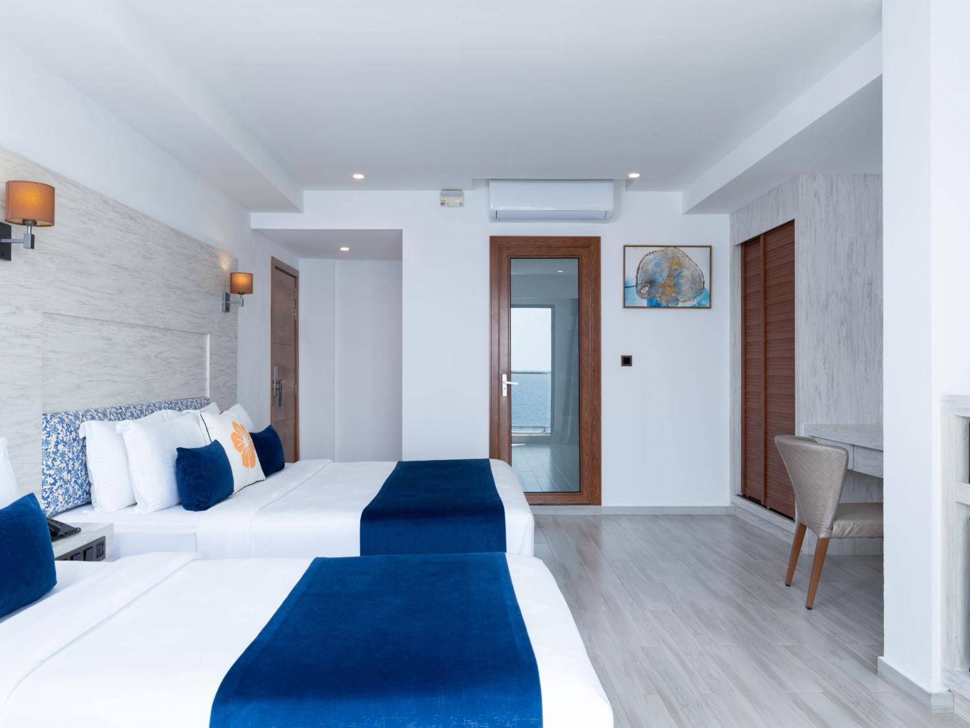 Chambre Familiale Deluxe avec Balcon - Vue sur Mer