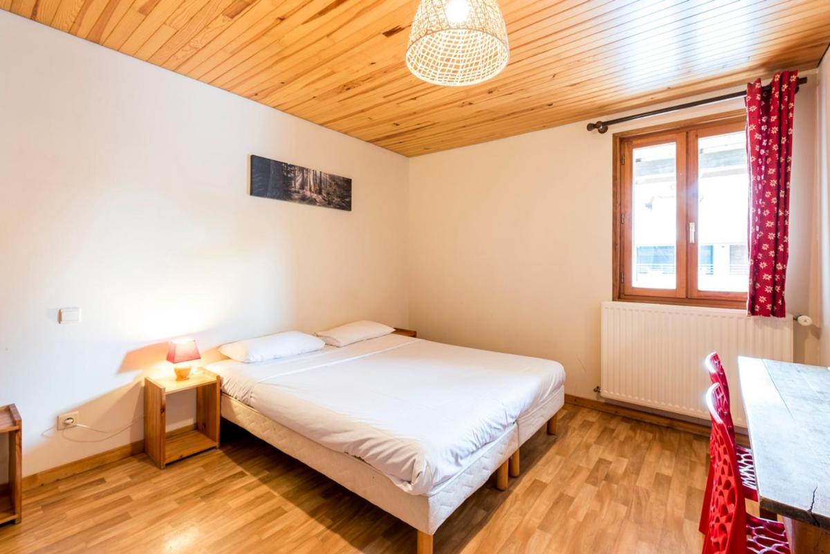 Quadruple Room with Private Bathroom