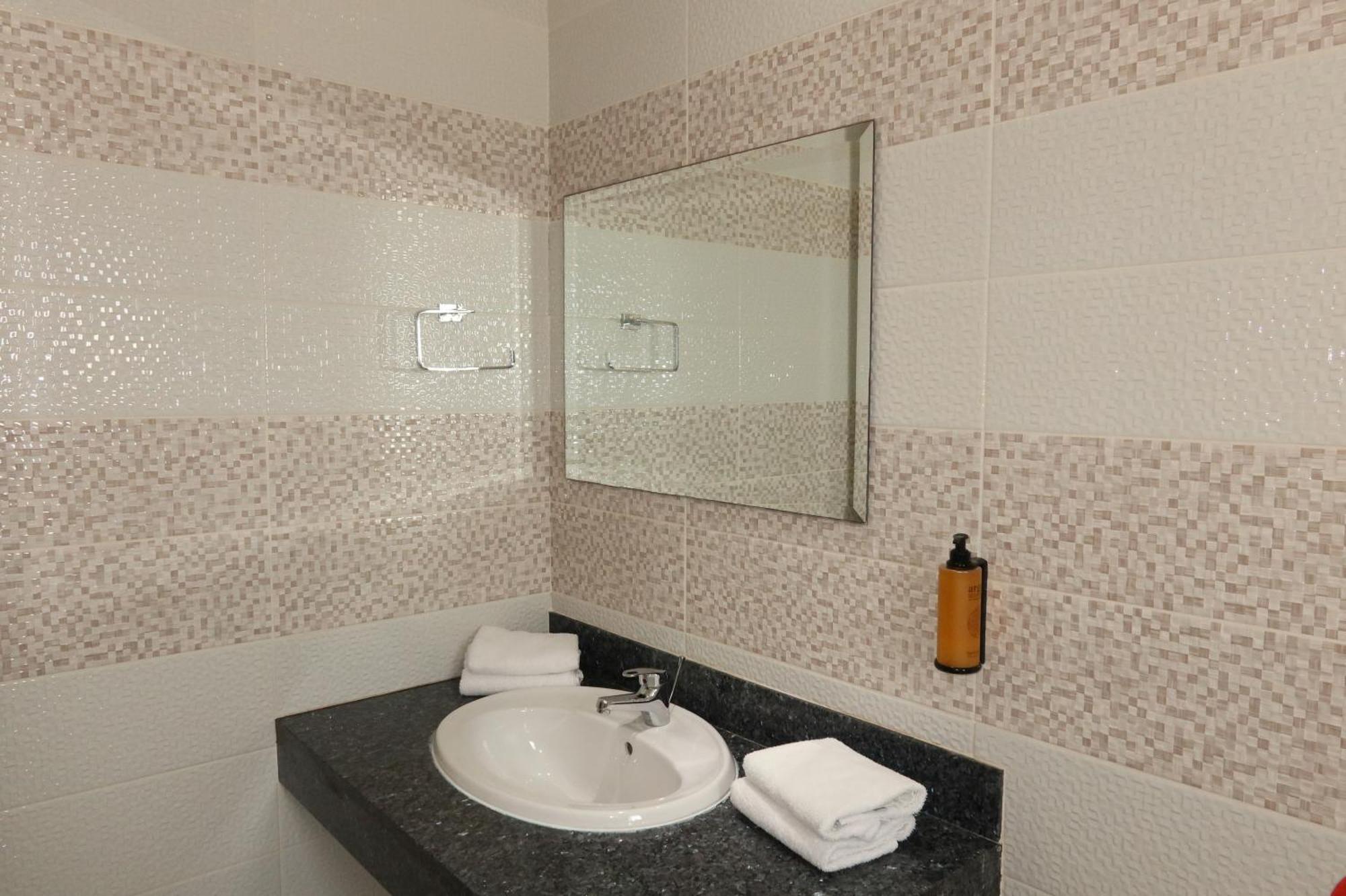 Double or Twin Room Sea View