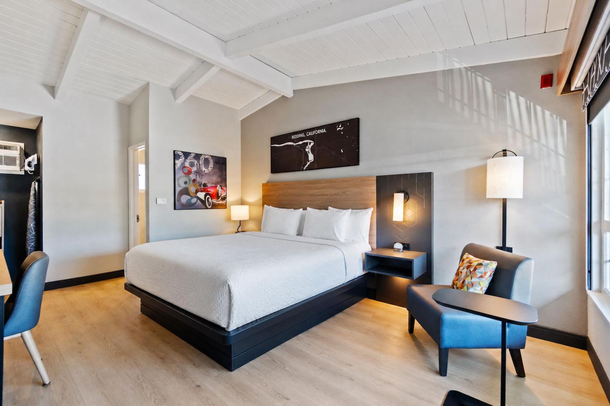 Deluxe King Room,1772088765:JPEG