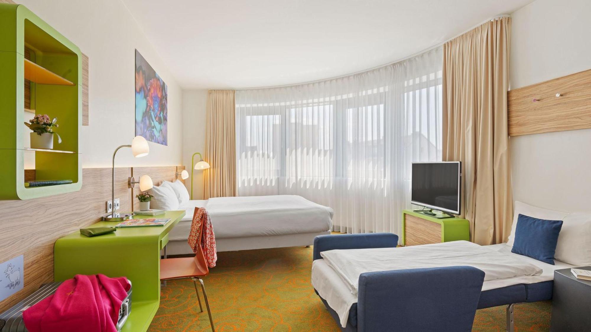 Comfort Triple Room
