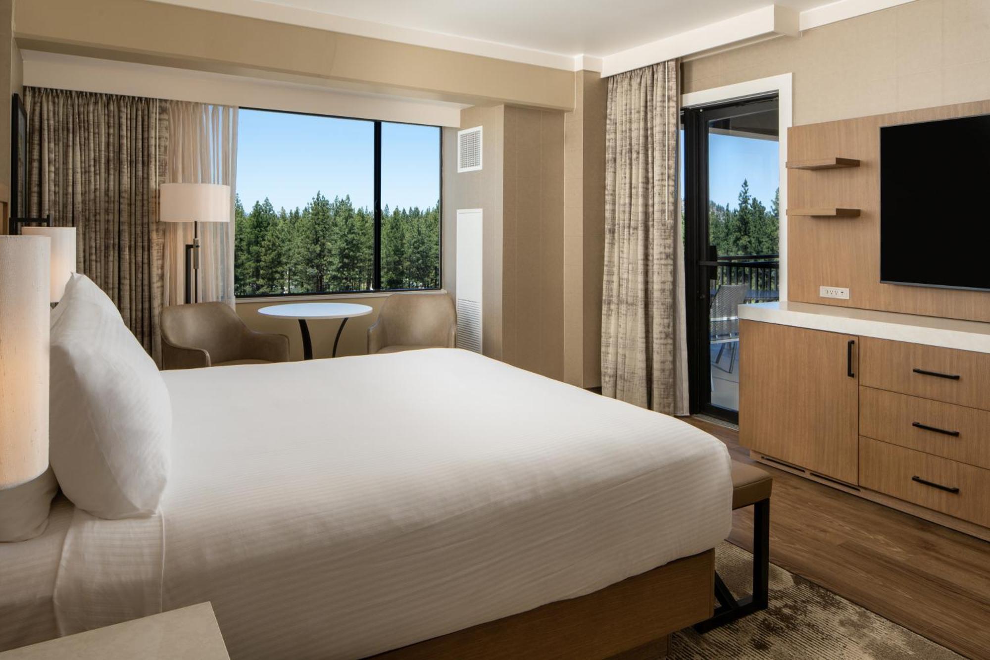King Room with Balcony