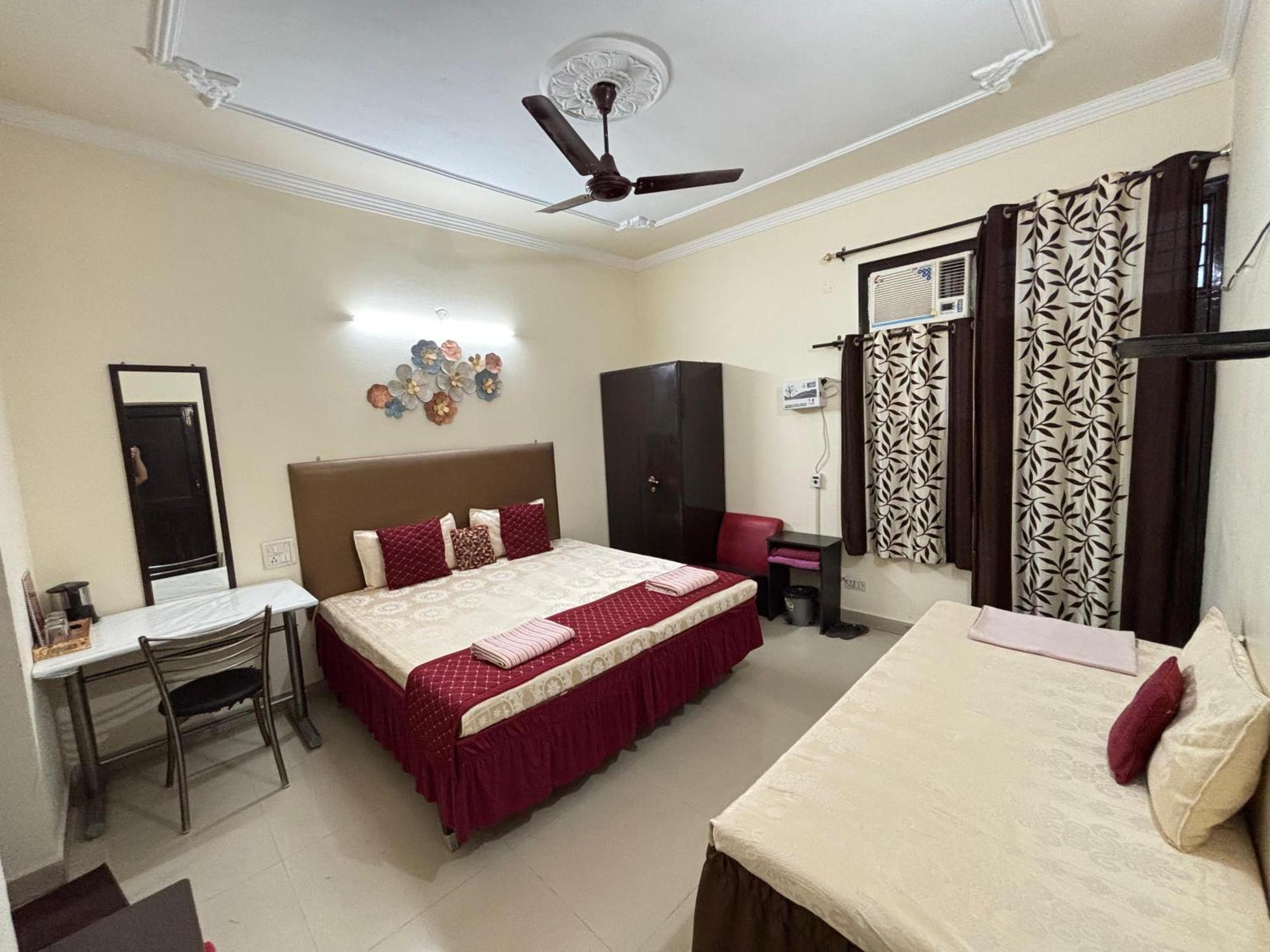 Deluxe Triple Room