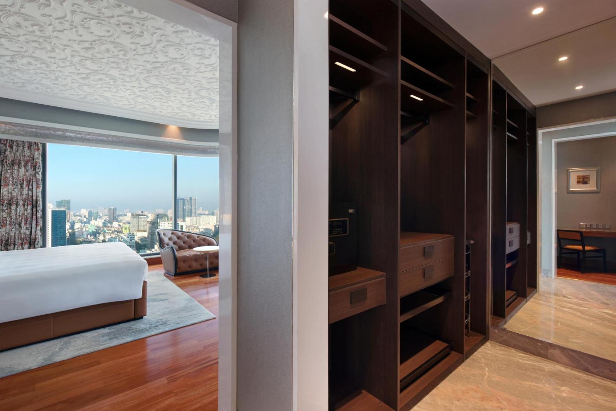 One-Bedroom Deluxe (Modern or Classic Style)