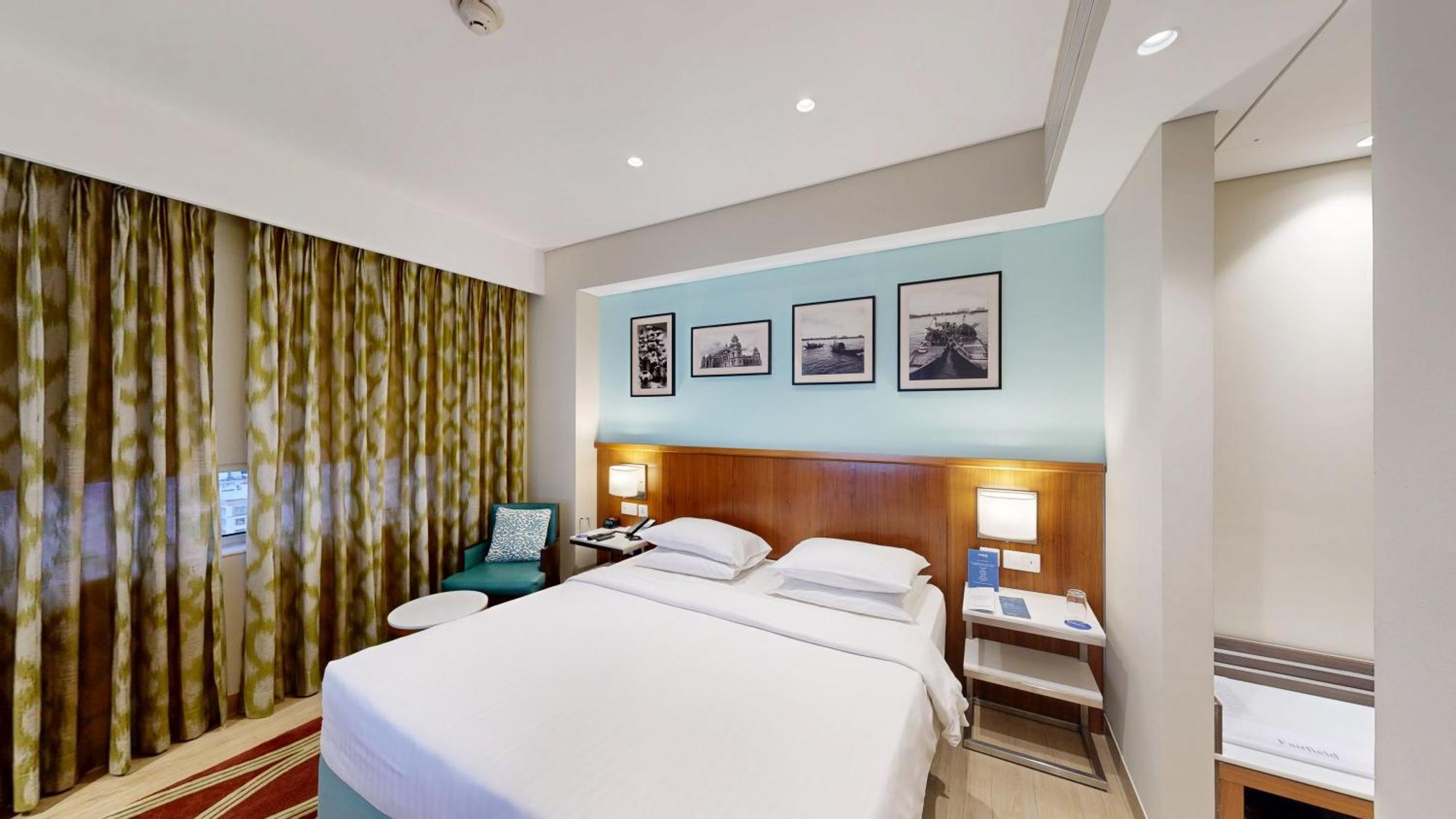 Fairfield Suite One-way airport transfer & INR 1000 Hotel Credit per