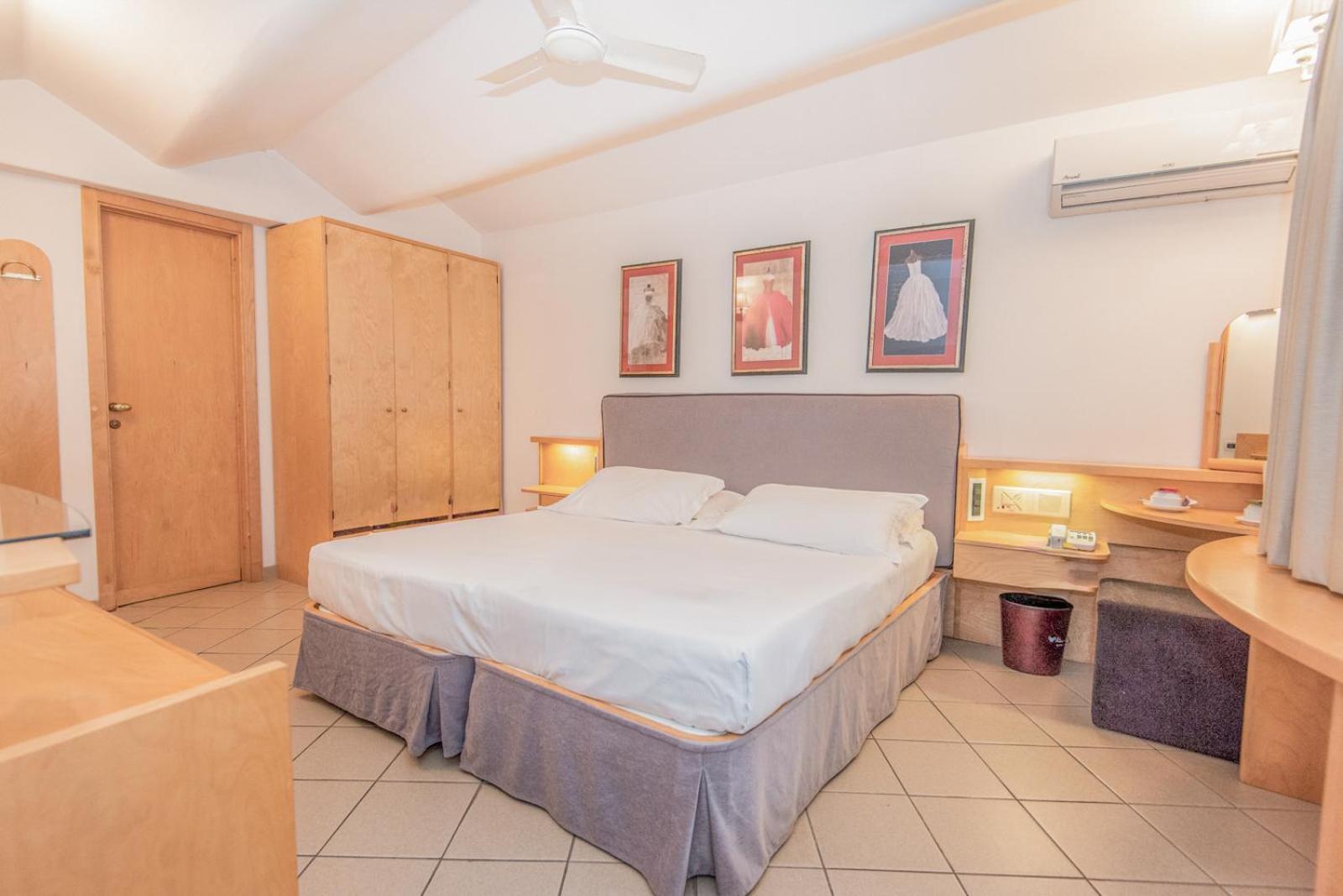 Classic Double Room