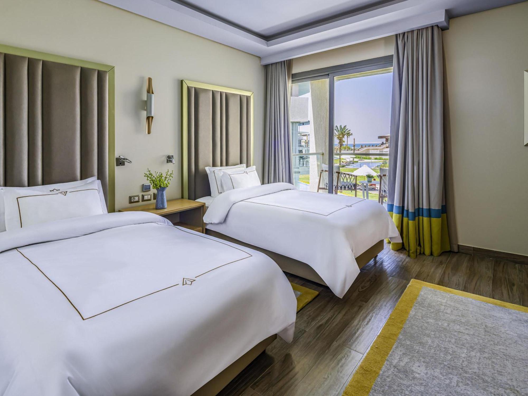 Lagoon Deluxe Twin Suite Sea View
