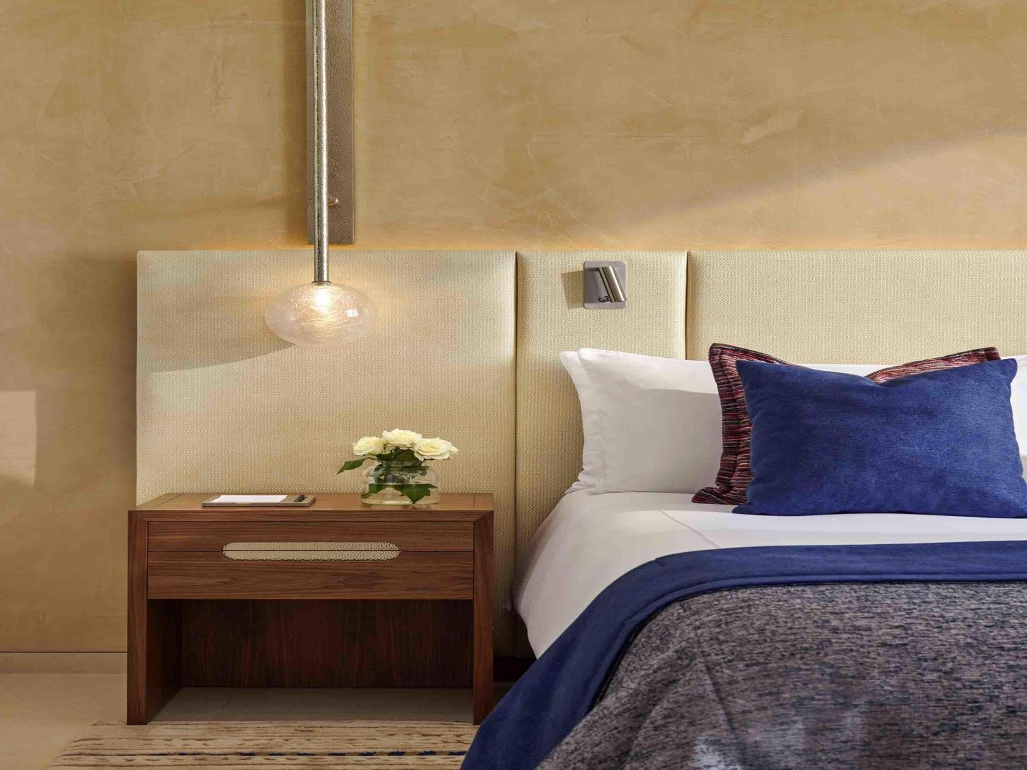 Deluxe Queen Room Two Queen Beds Ocean View