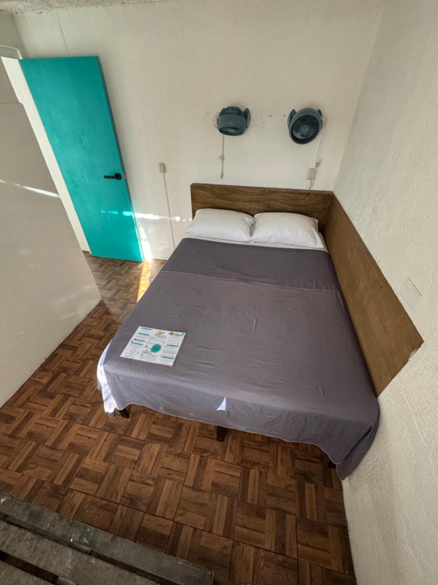 Habitación Doble Estándar con baño compartido