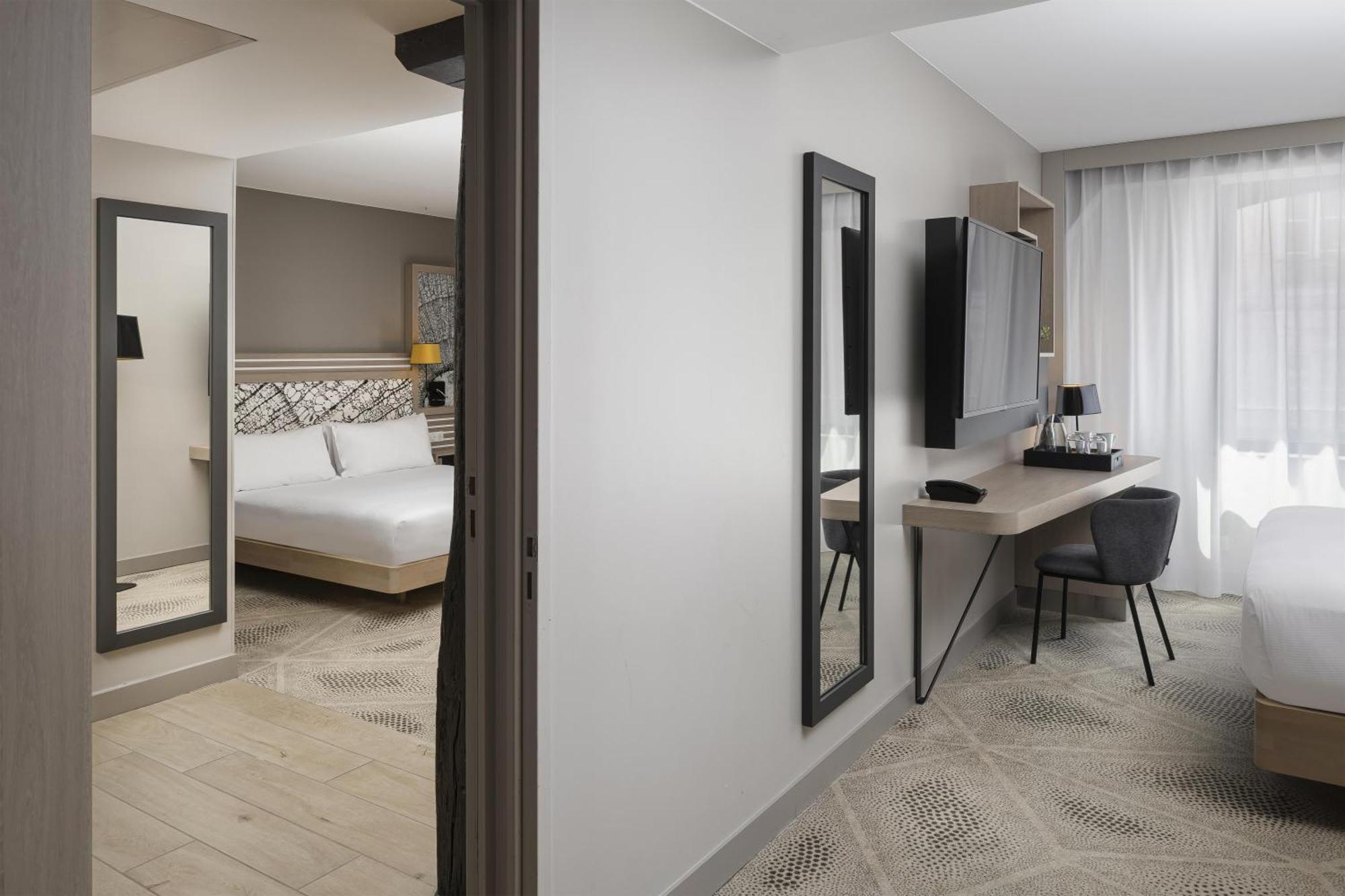 Family Connecting Rooms
