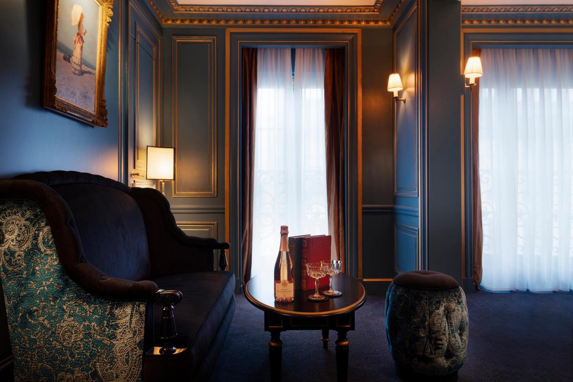 Marcel Proust Junior Suite