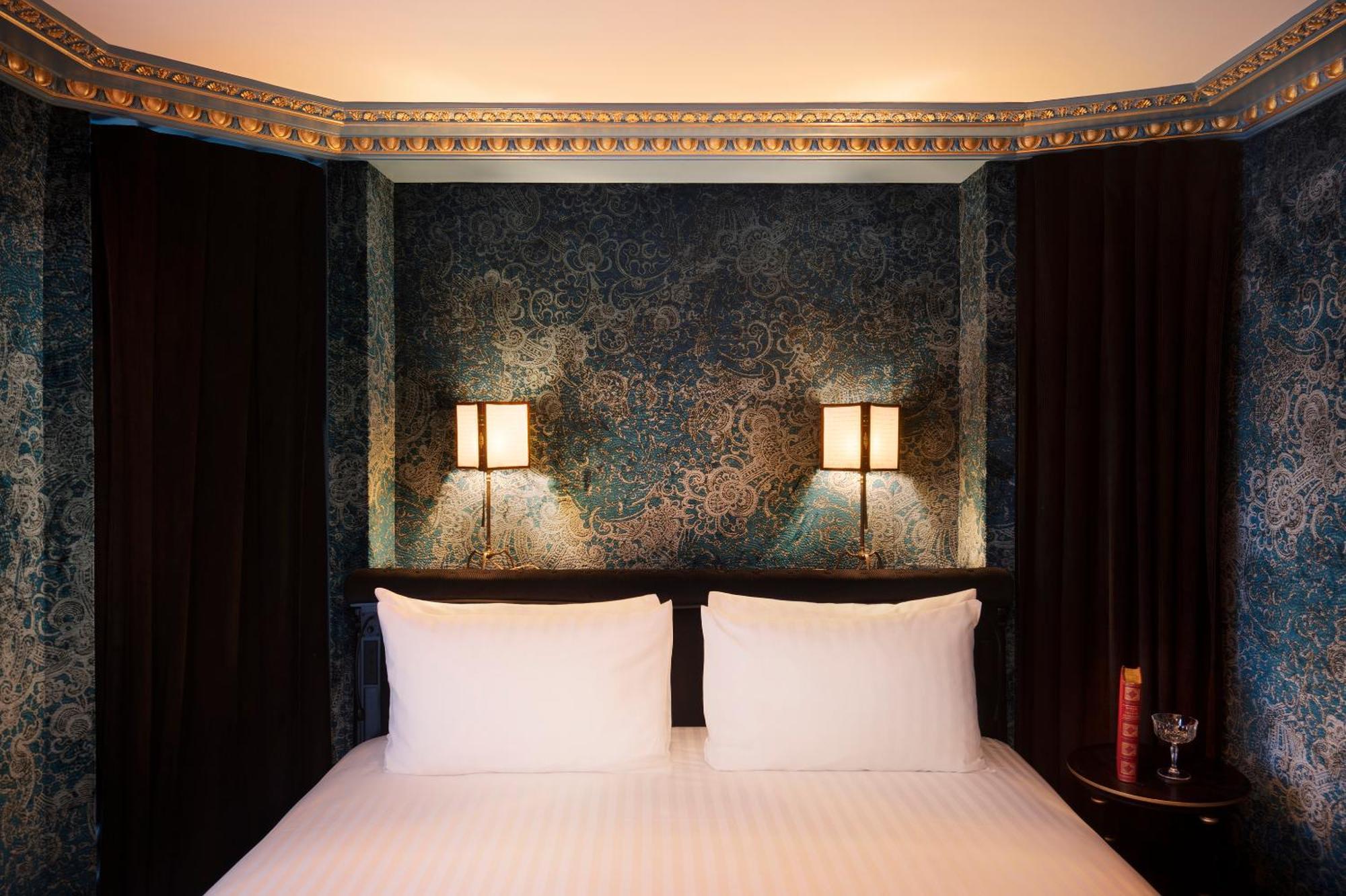 Marcel Proust Junior Suite