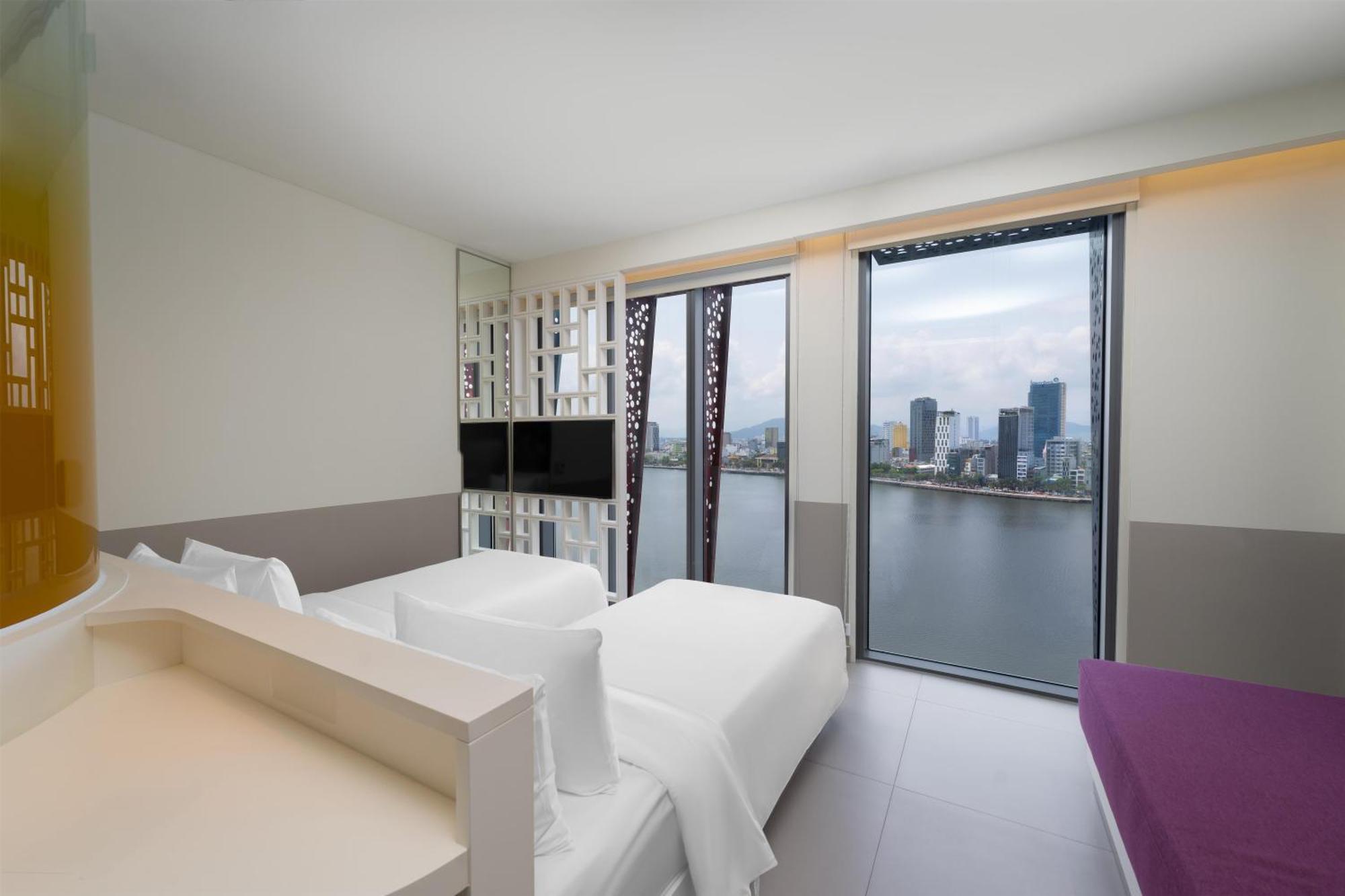 Deluxe Twin Room with River View