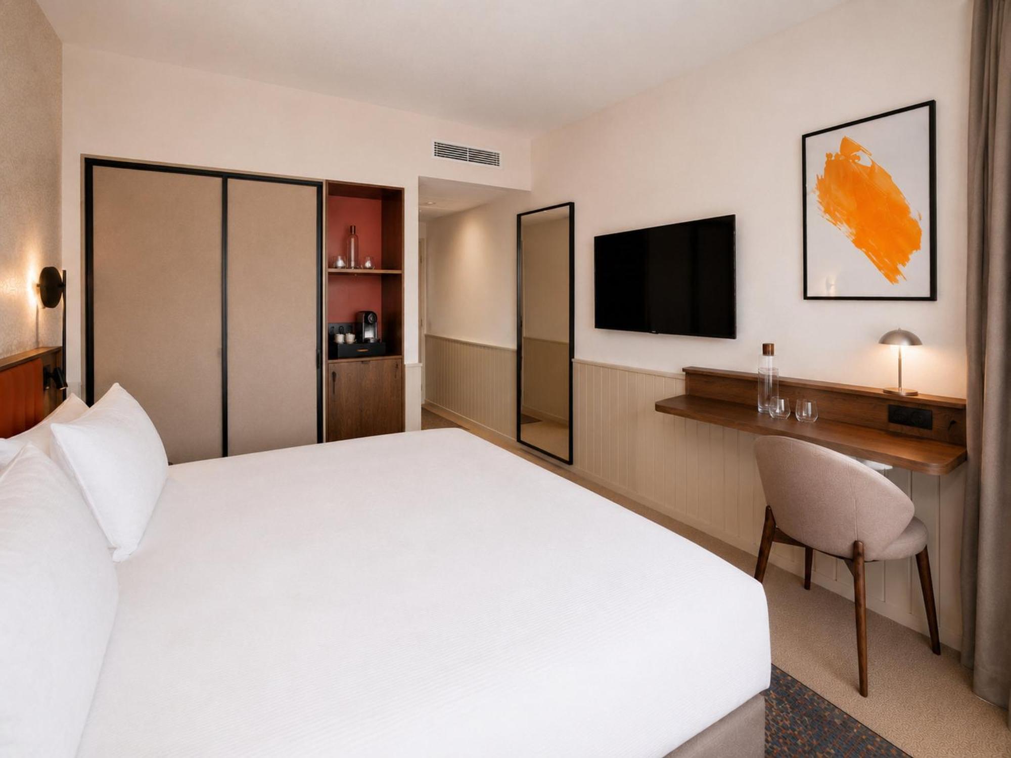 Premium Room