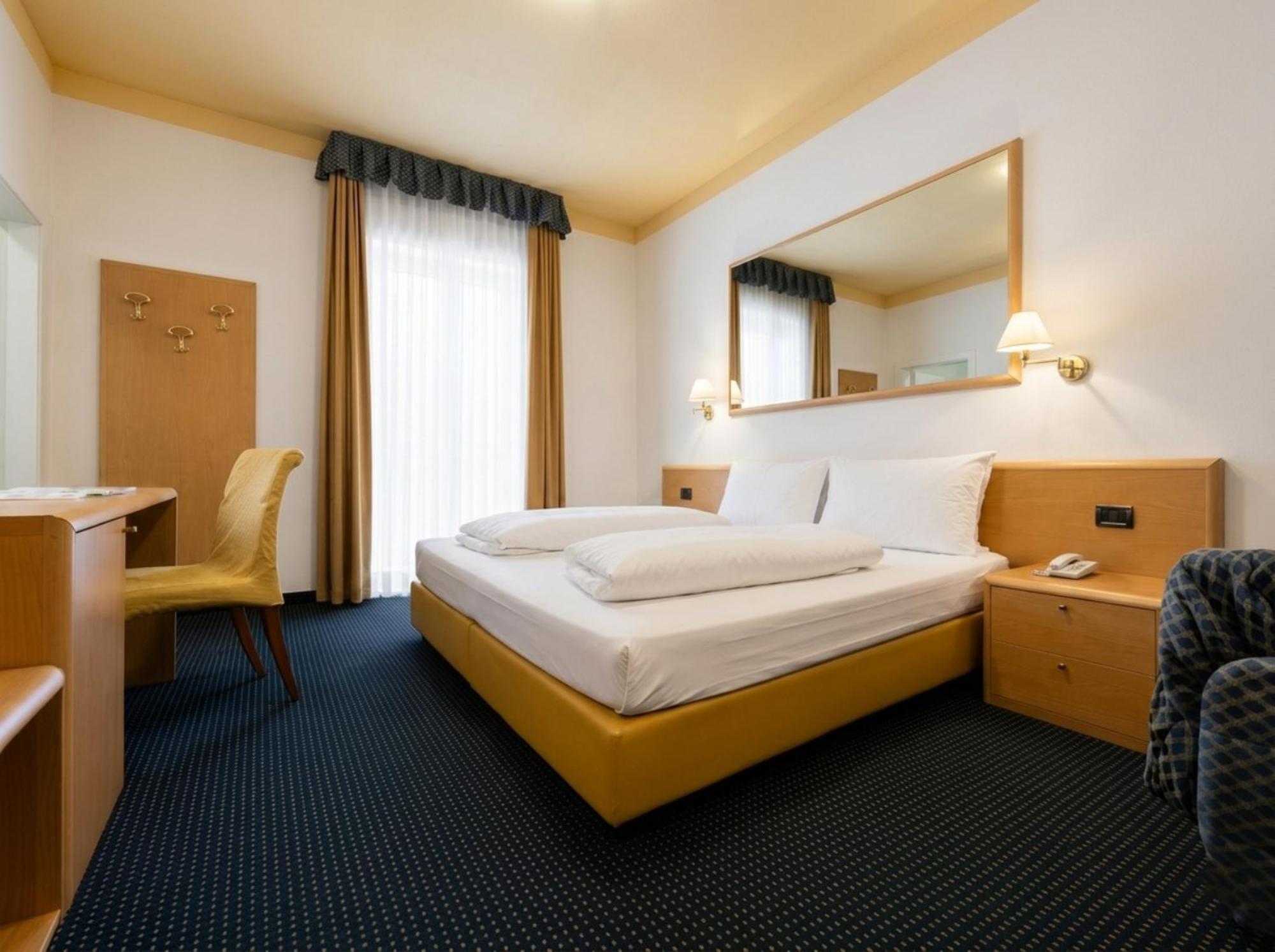 Economy Double or Twin Room