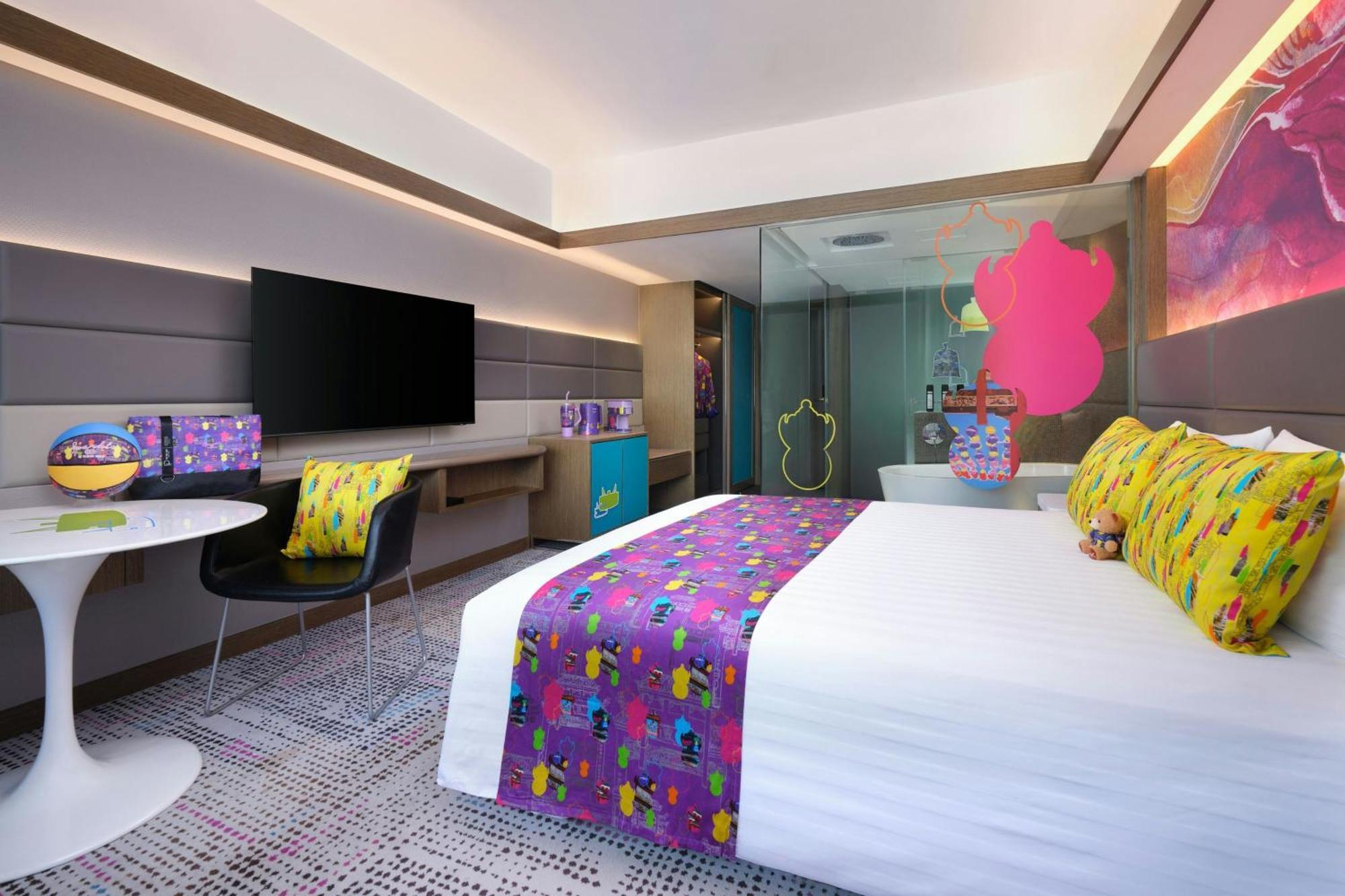 Executive King Room Lounge Access Panoramic View
