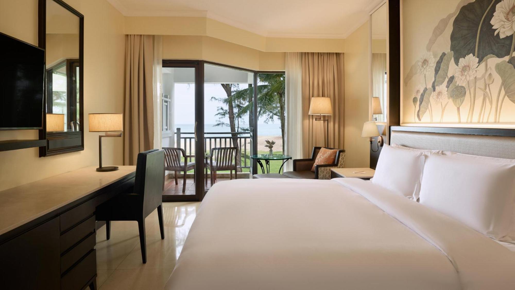 Deluxe Double or Twin Room with Ocean View