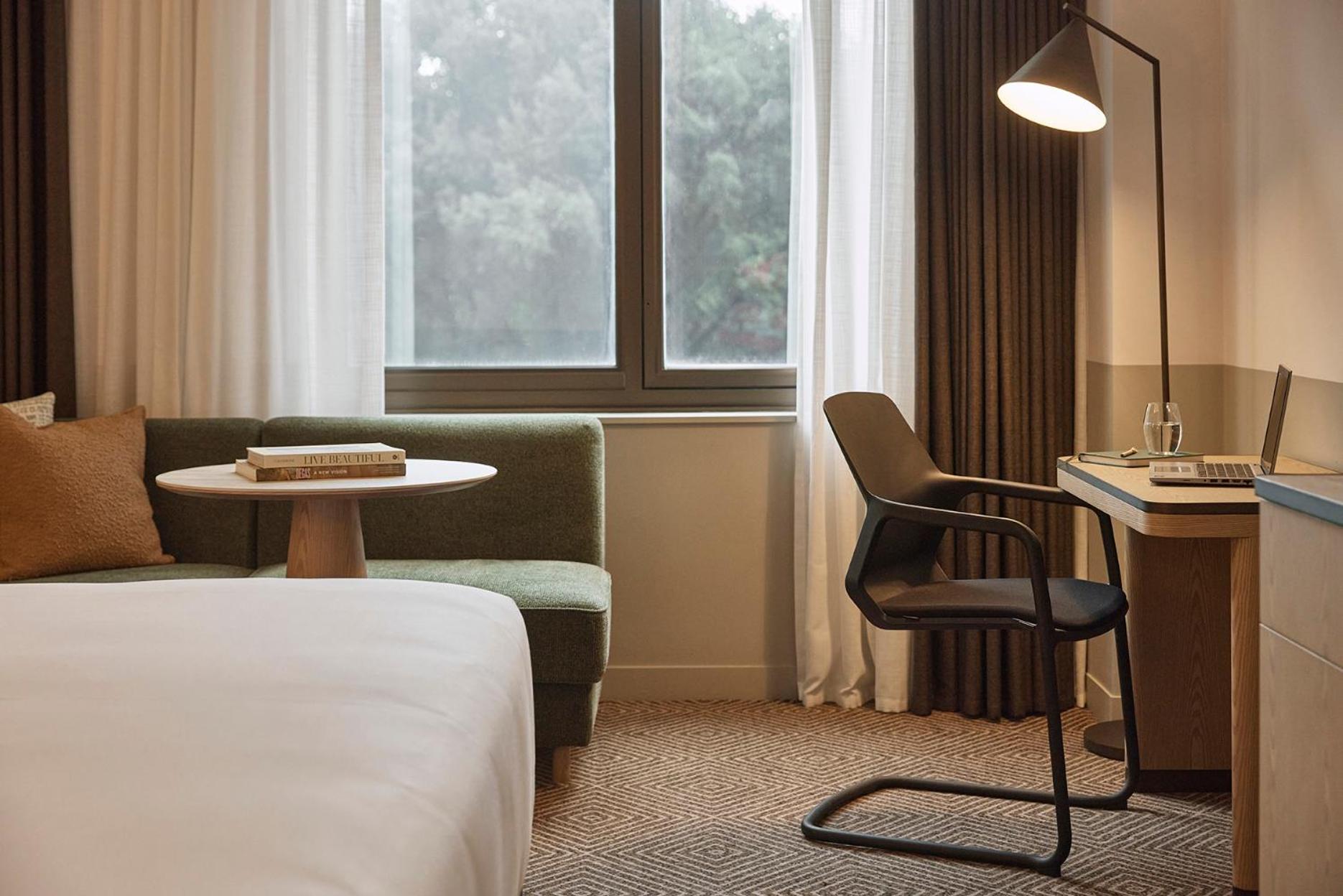 New Parkview King Room