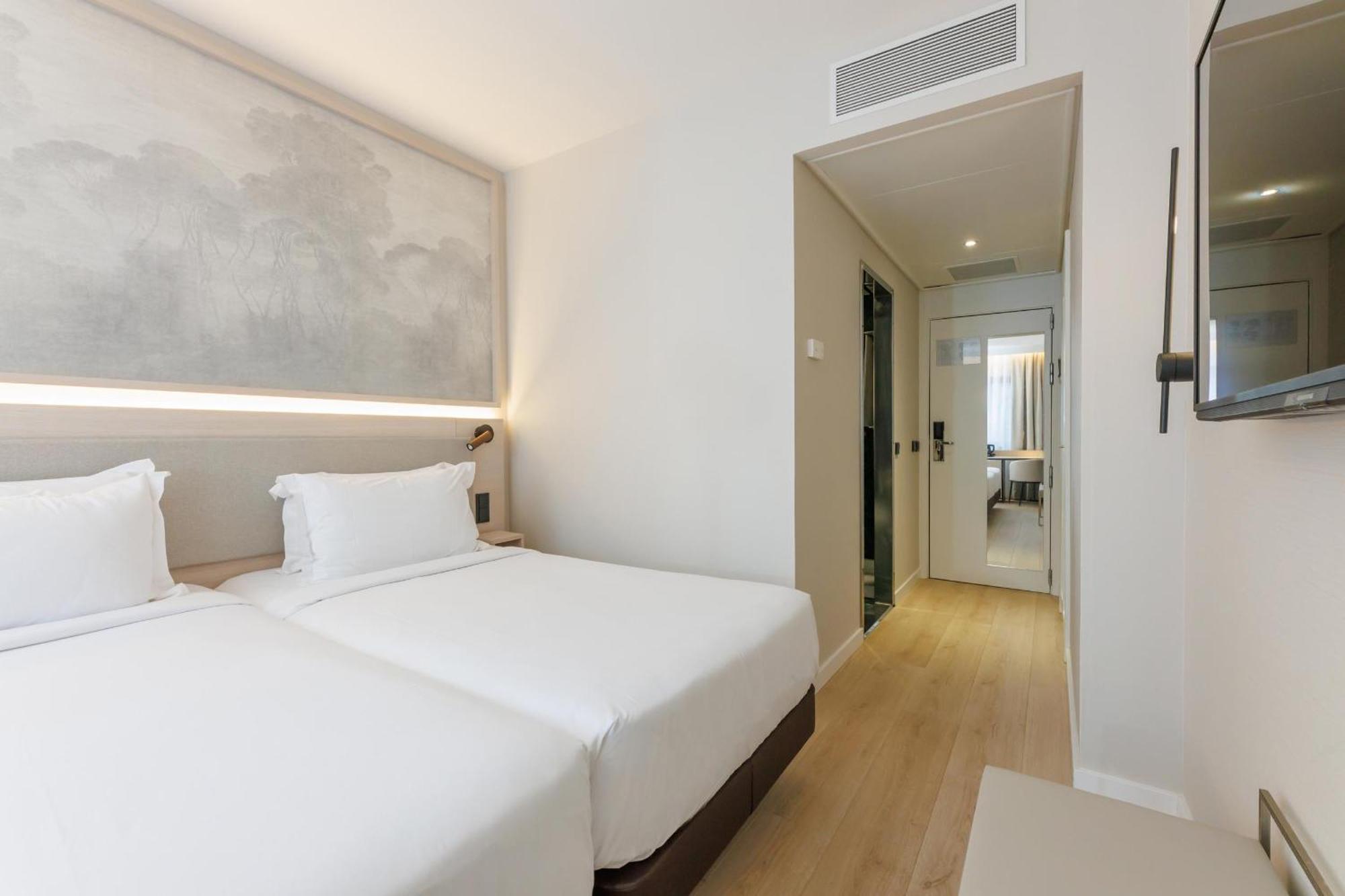 Comfort Twin Room