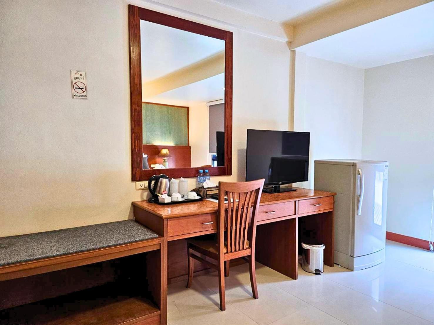 Superior Double or Twin Room,1772921735:JPEG