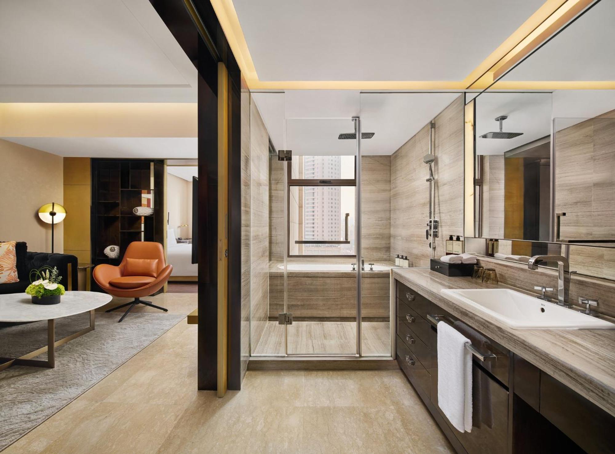 One-Bedroom King Suite Dining Area Kitchenette