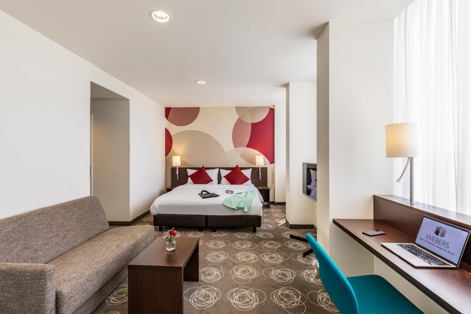 Superior Kamer met 1 kingsize bed en een bank