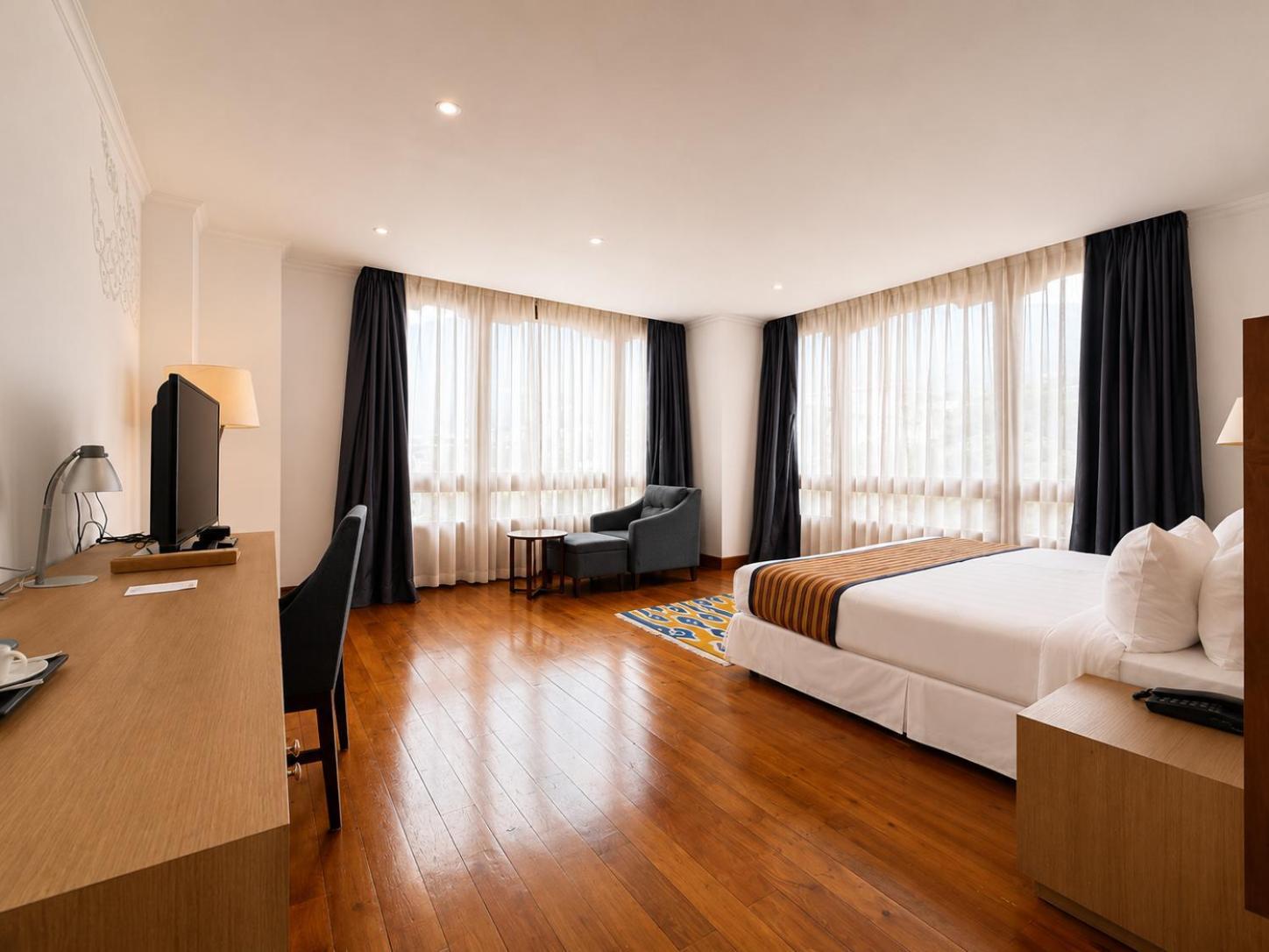 Deluxe Single Room
