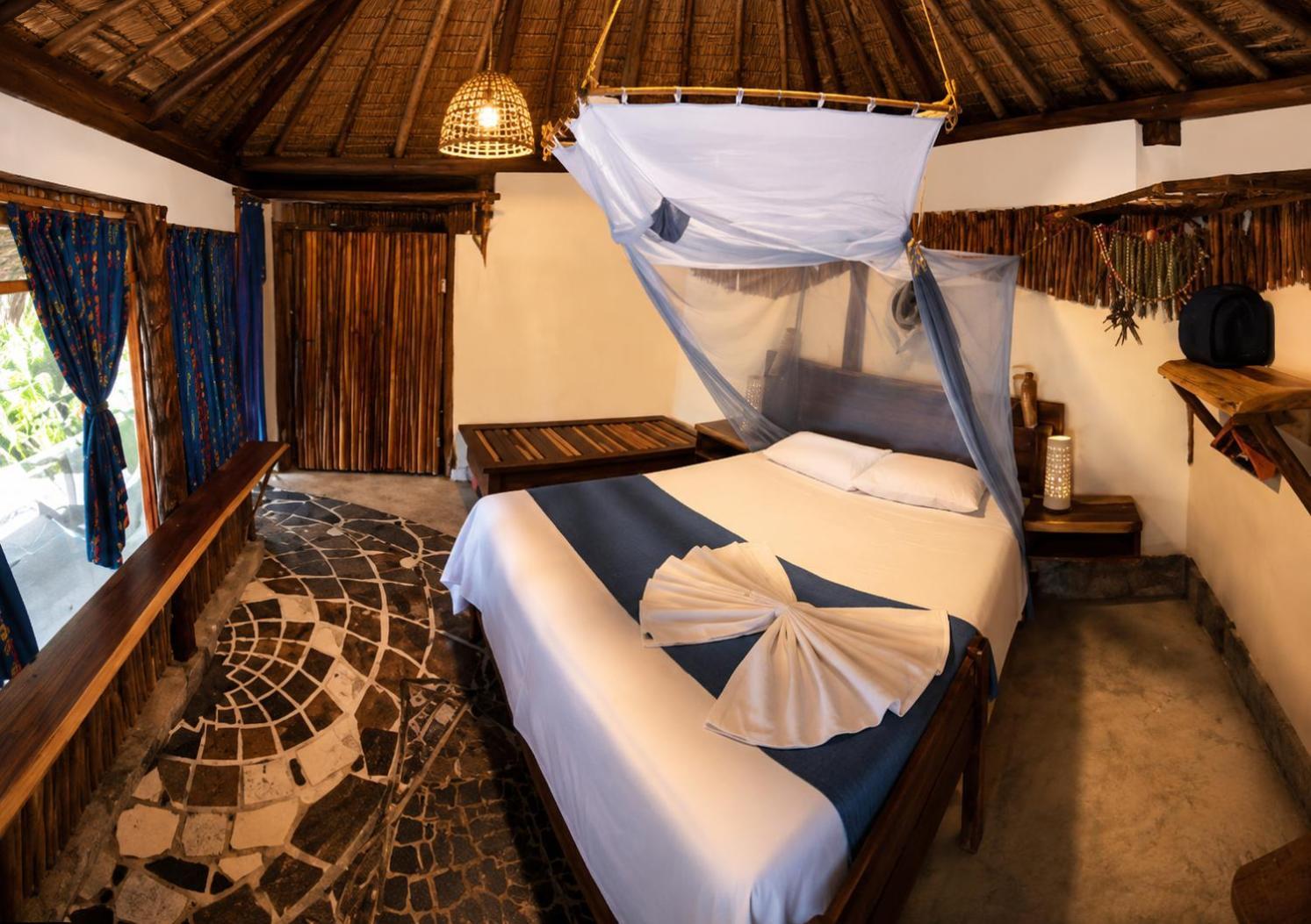Double Bed Room front of the Lagoon