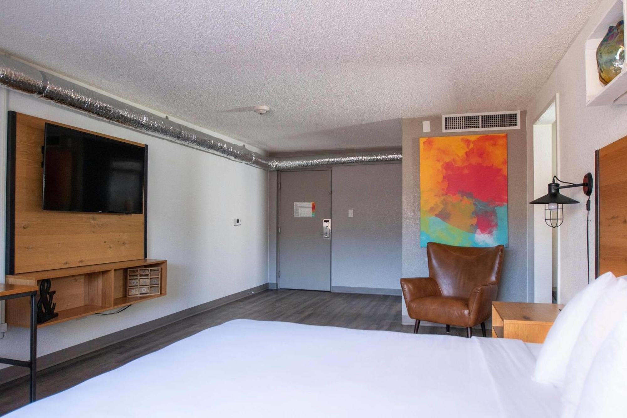Two-Bedroom Suite with Two King Beds and Interior Entry - Non-Smoking