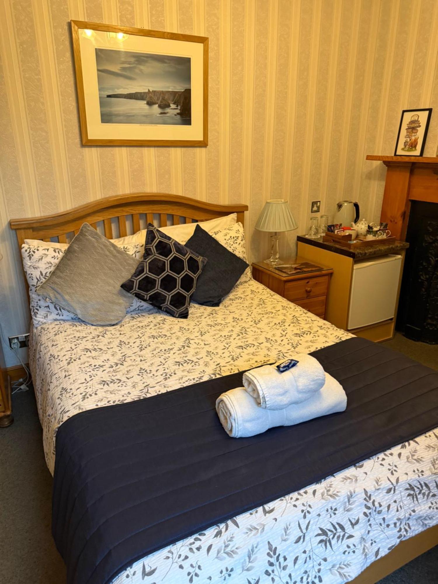 Double Room with Shower