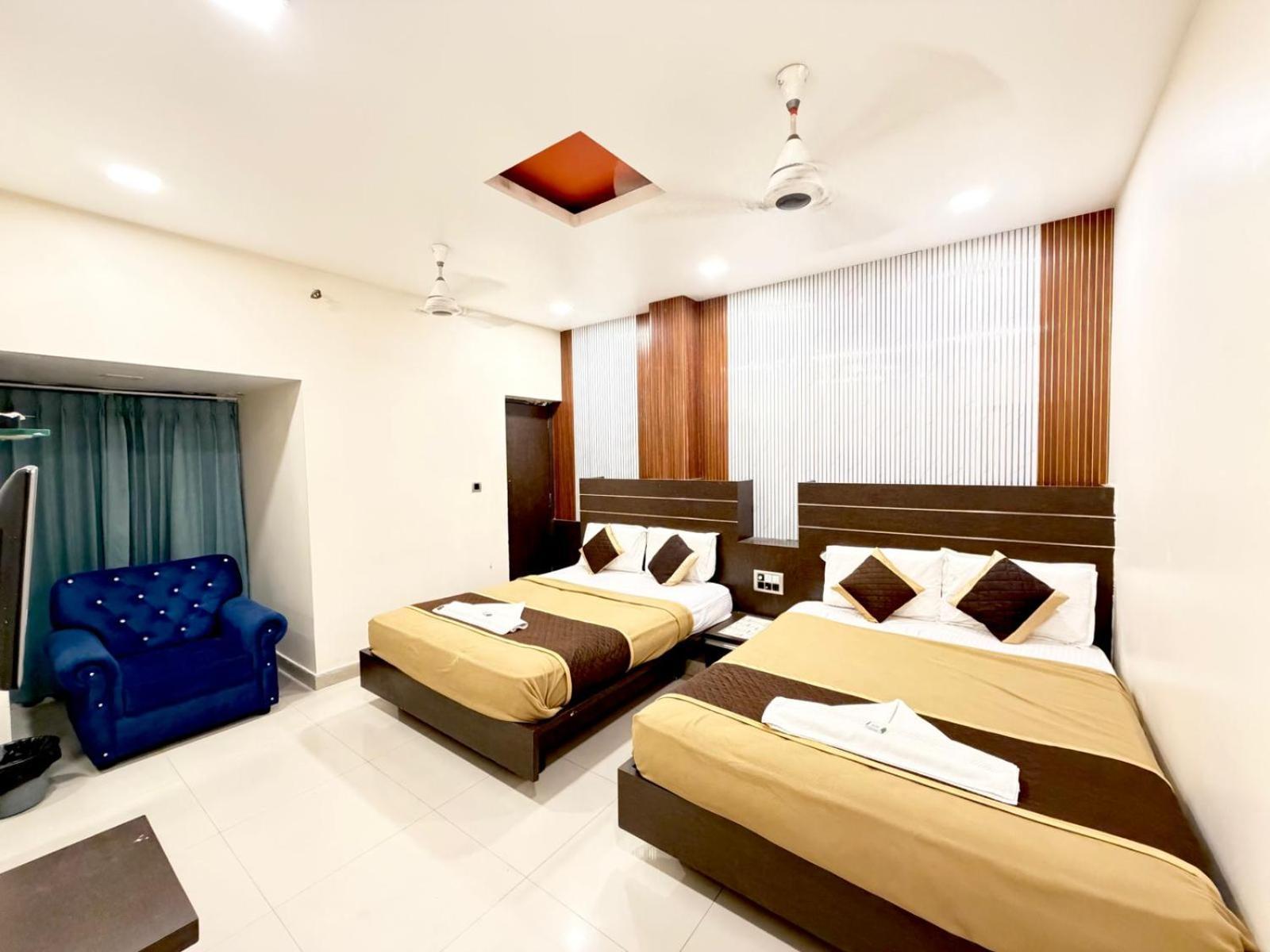Deluxe Quadruple Room