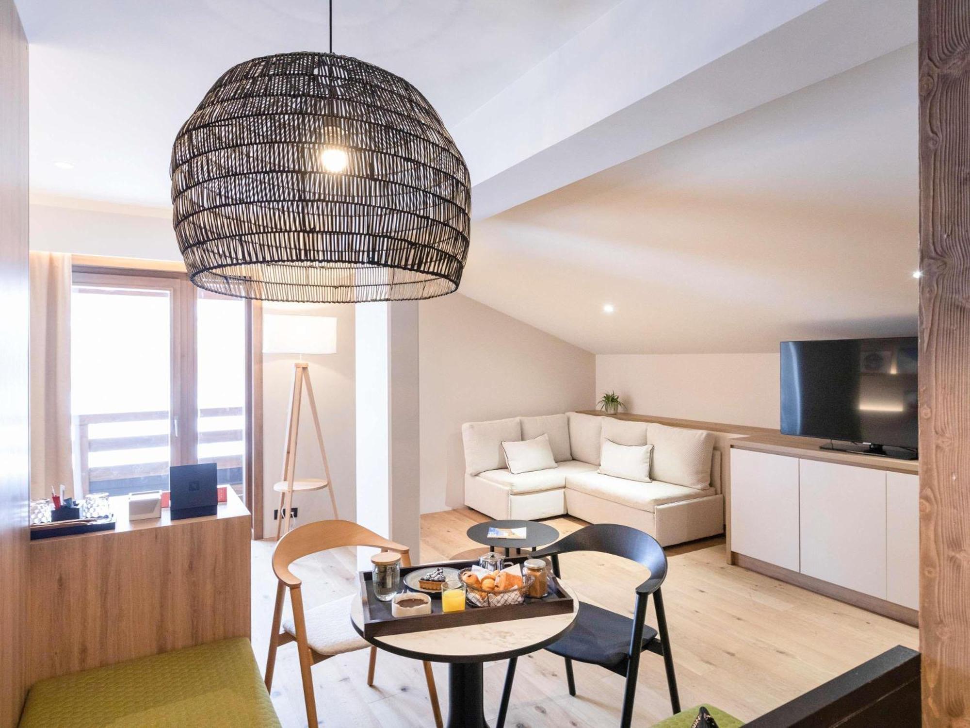 Executive Suite with Balcony