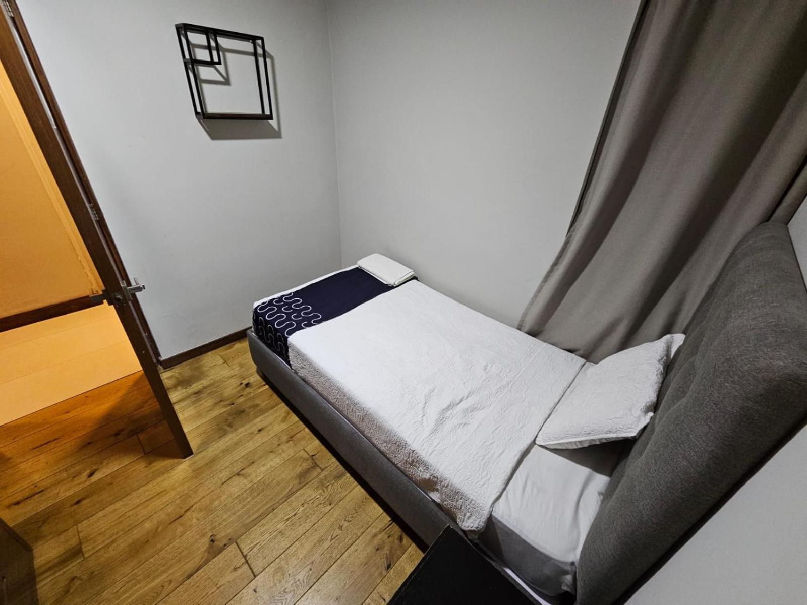 Habitación Individual Estándar con baño compartido