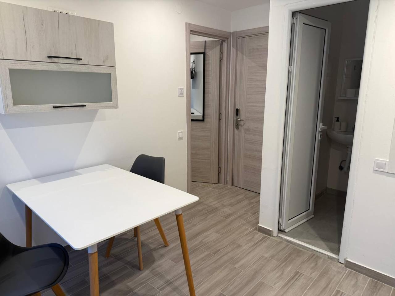Superior Double or Twin Room with Mountain View