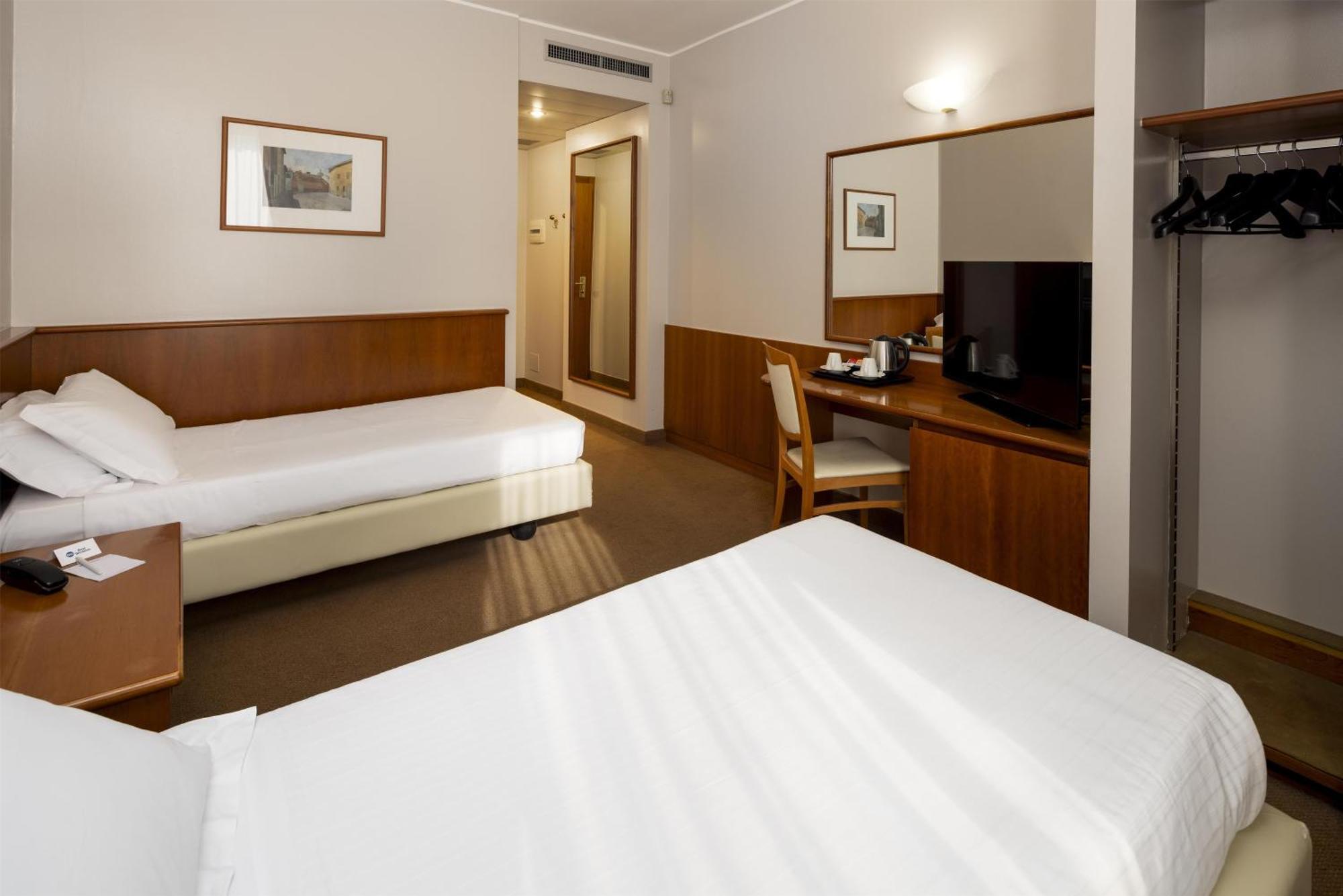 Twin Room - Disability Access