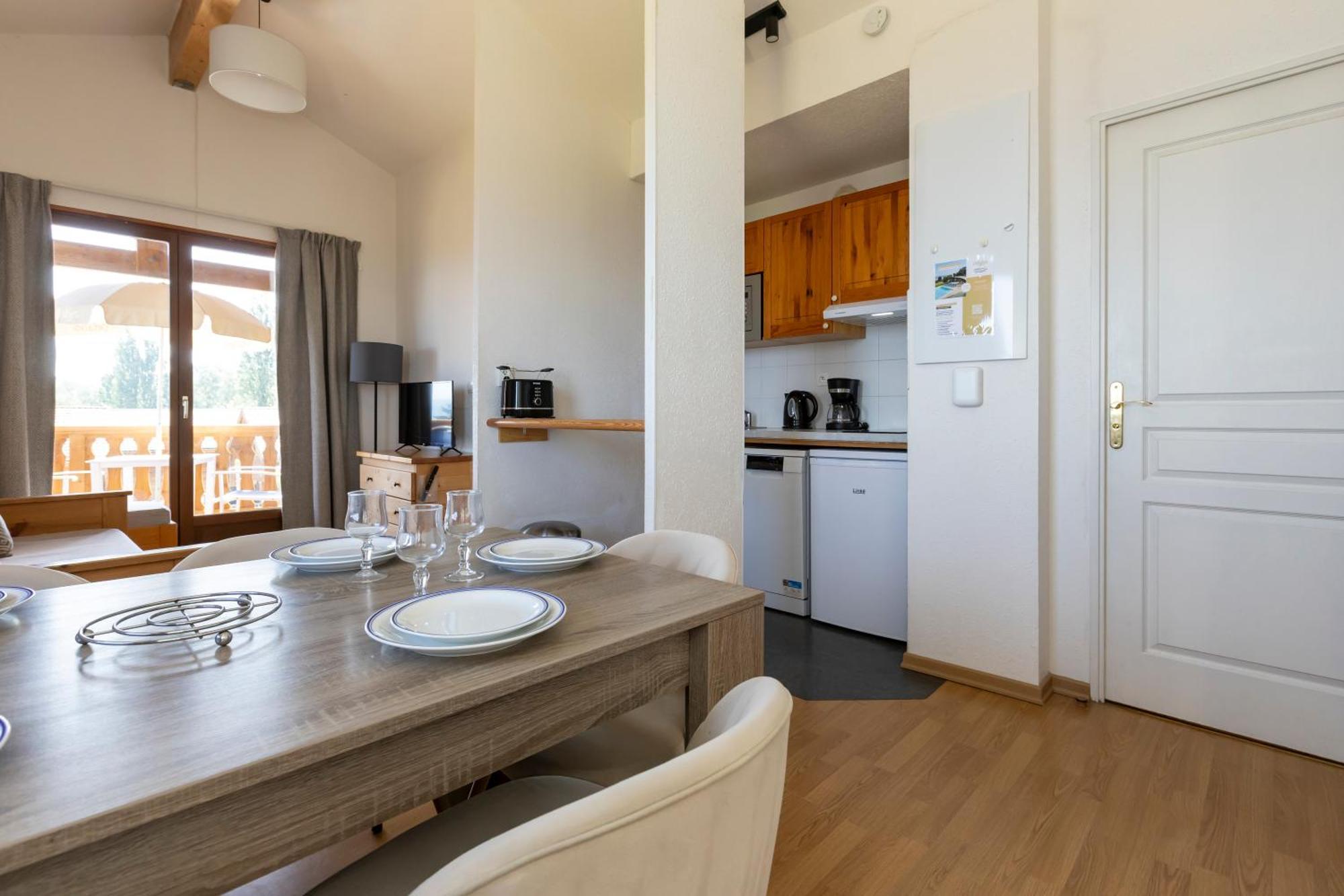 2 Room Apartment - 4/5 People