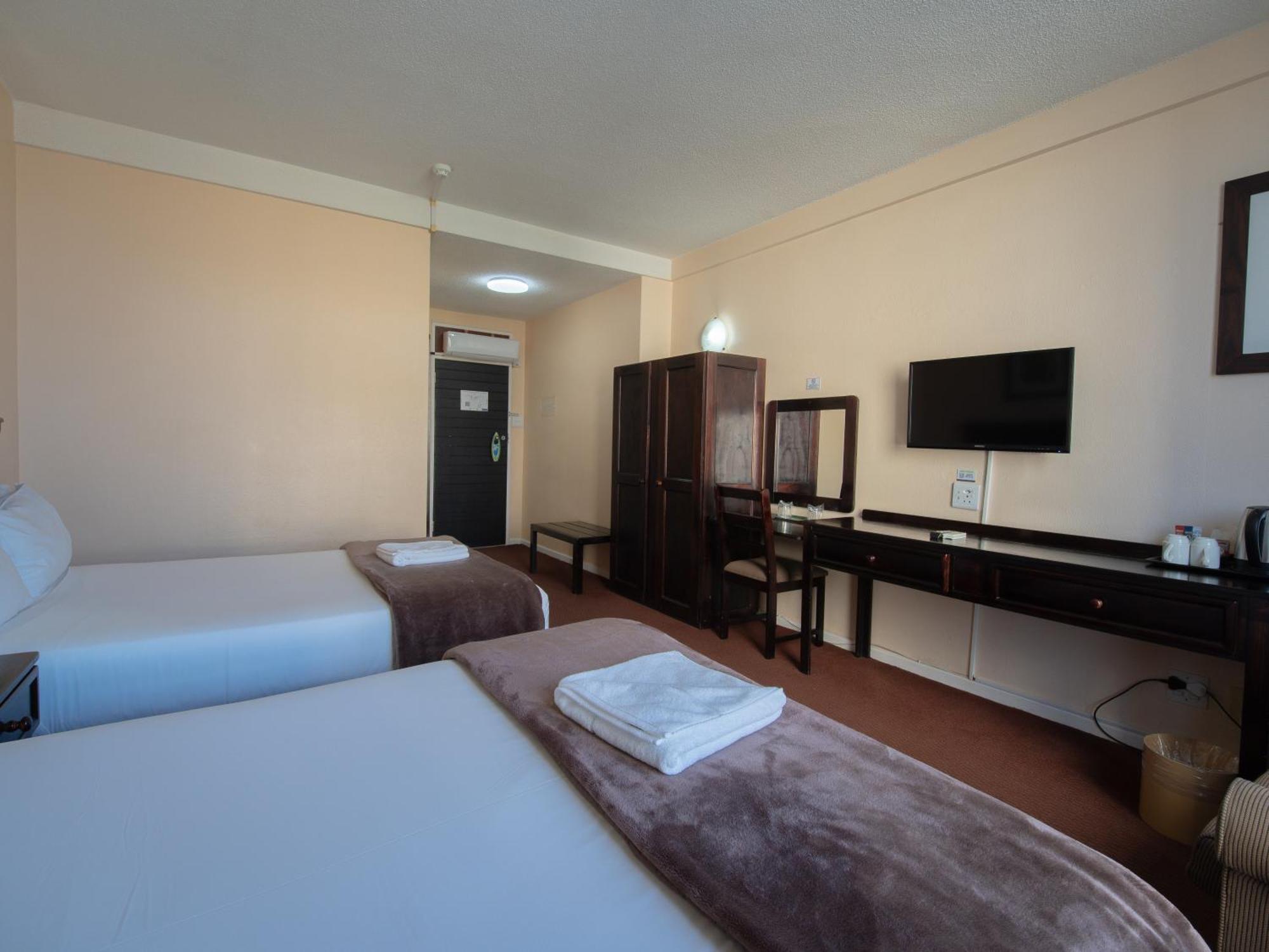 Family Double Room with Side Sea View