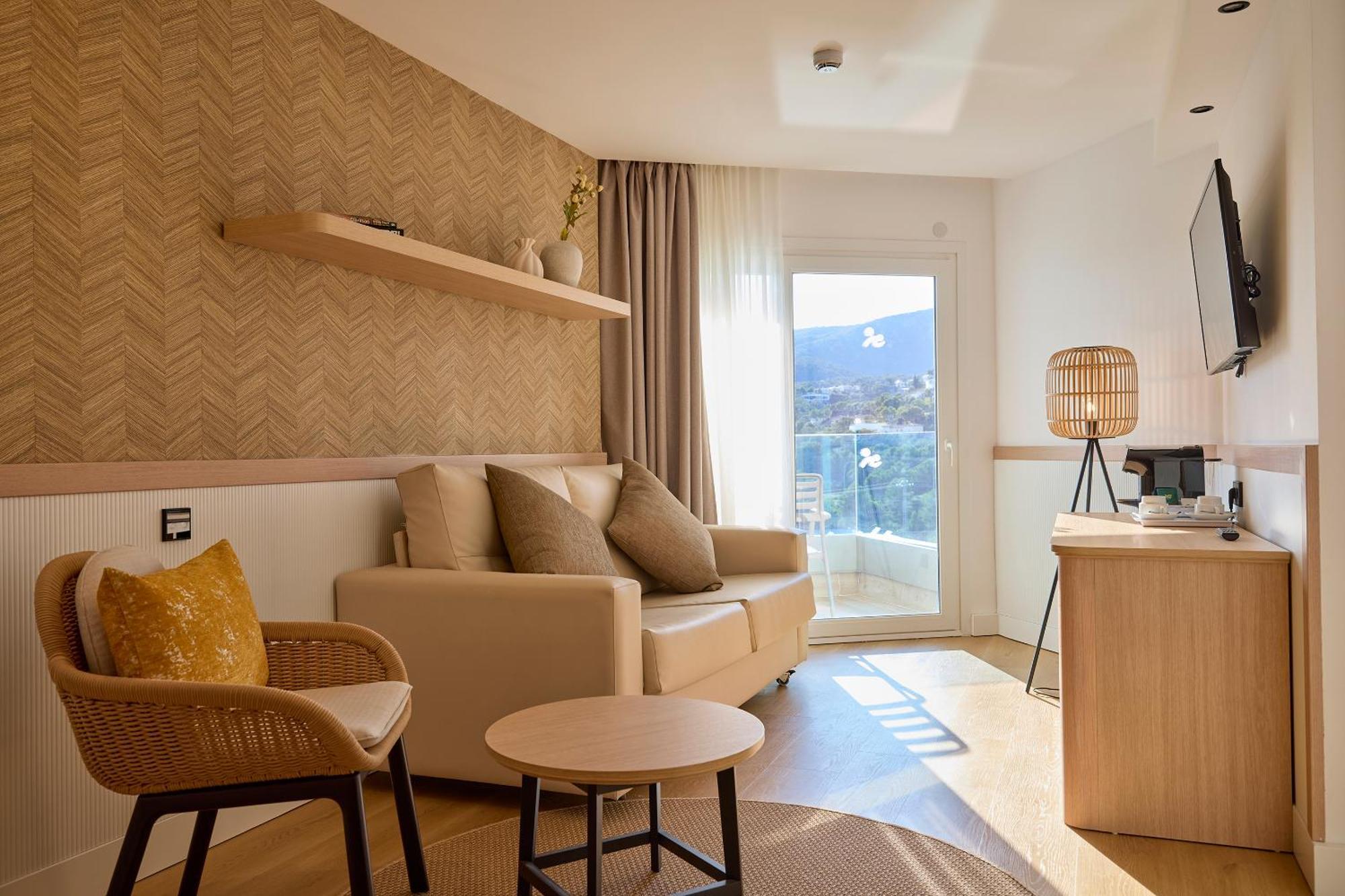 Signature Junior Suite Ocean view