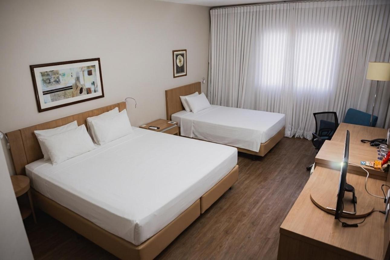 Quarto Família