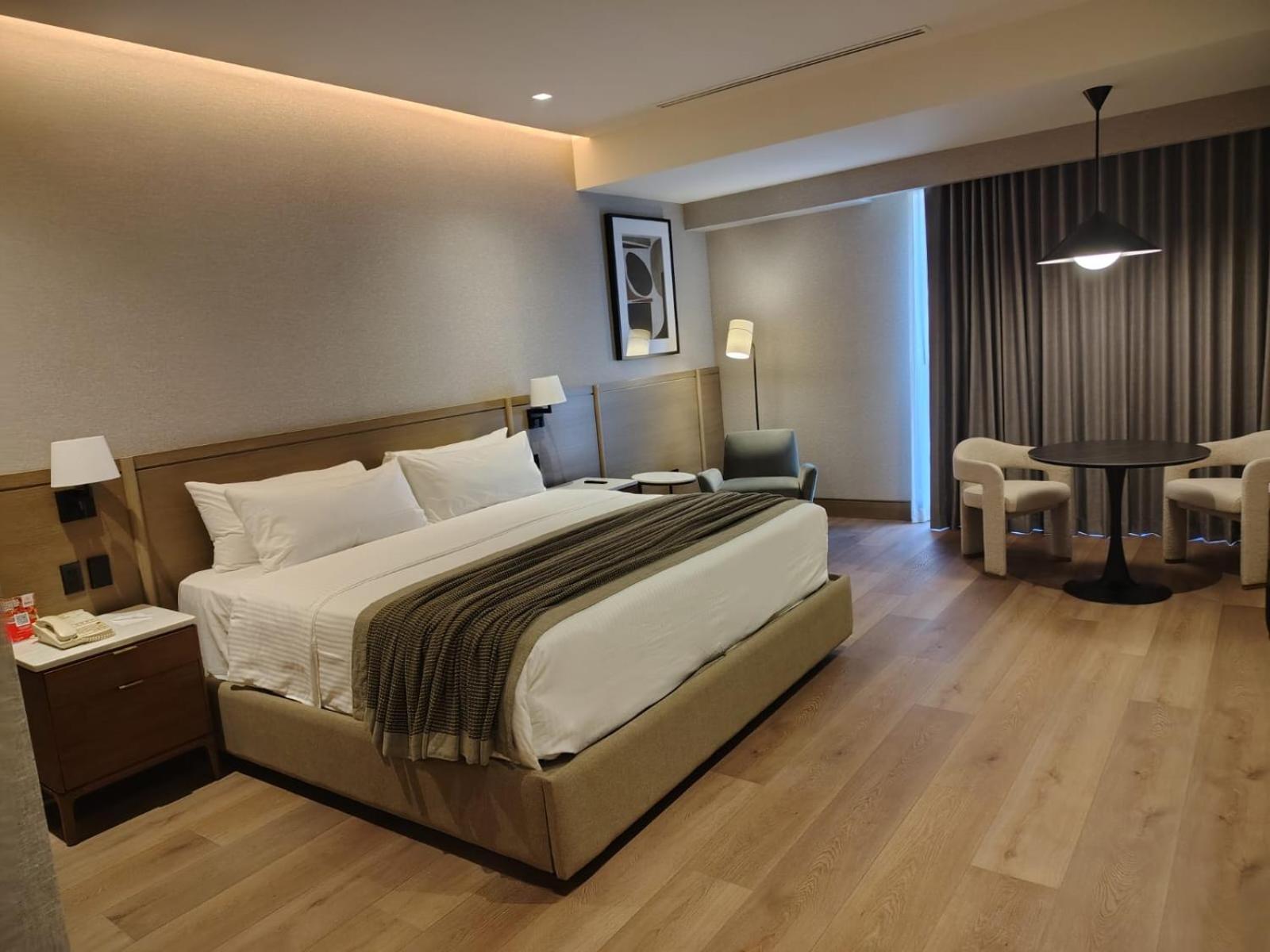 Suite with City View