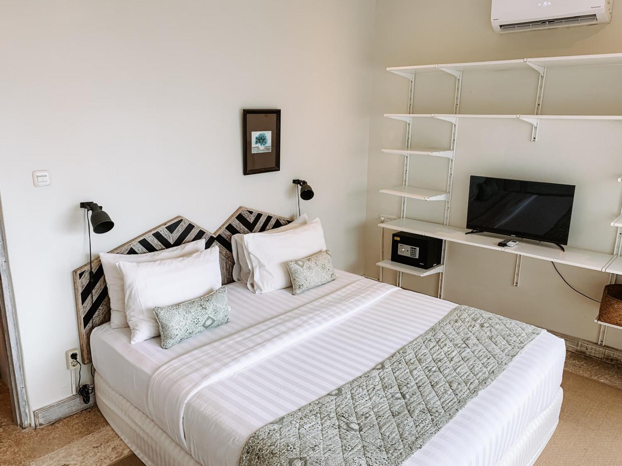 Apartemen dengan Balkon