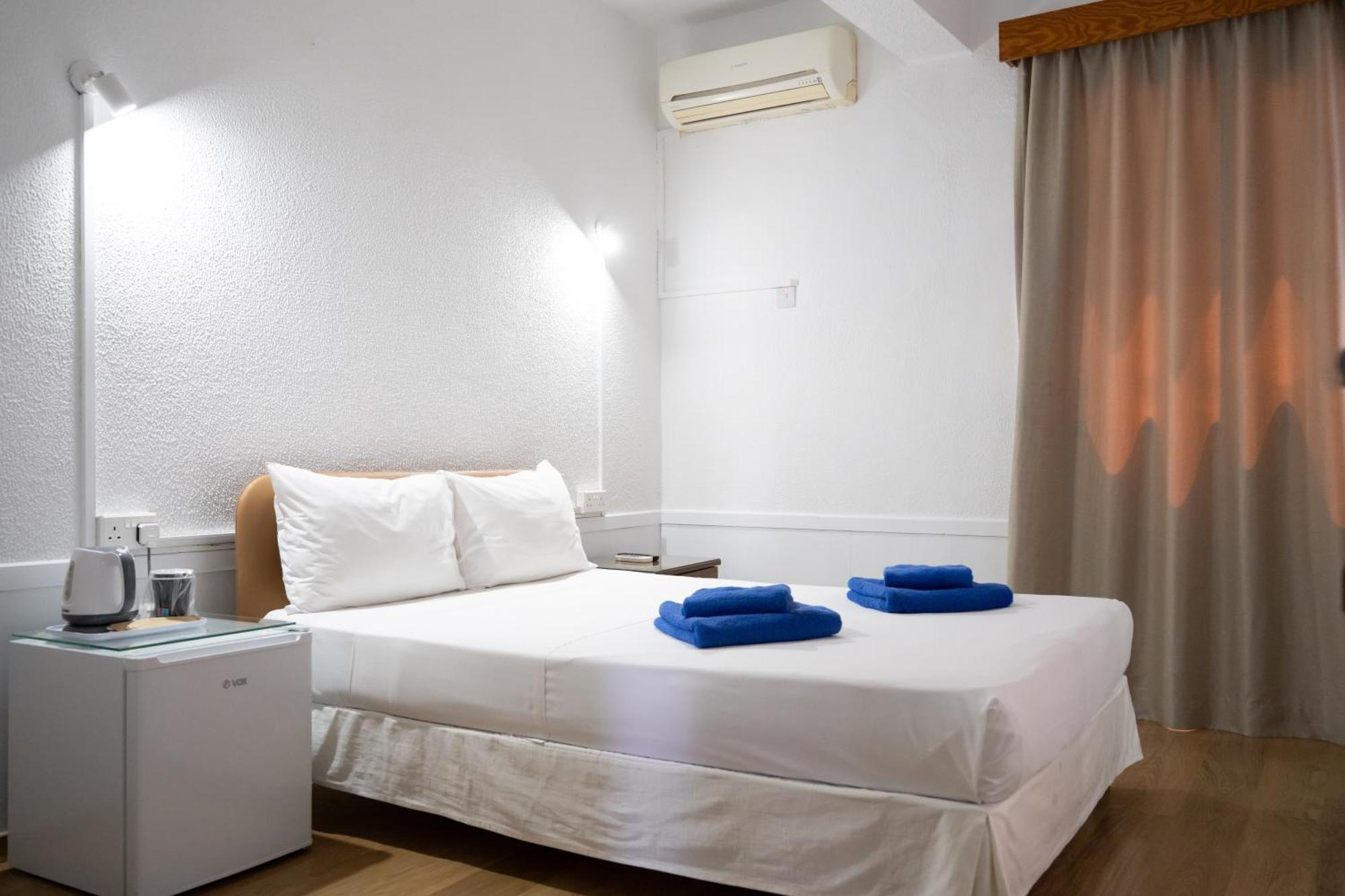 Single Room