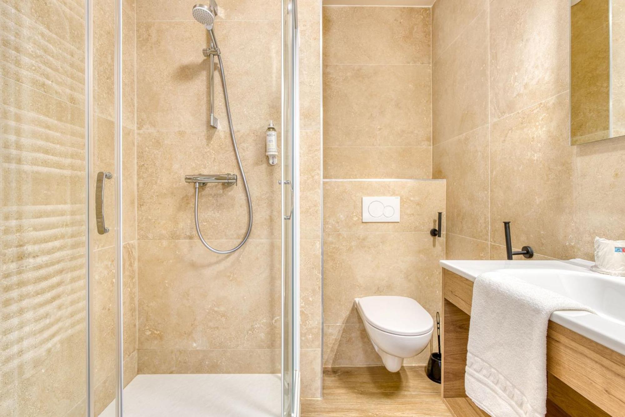 Chambre Familiale Standard